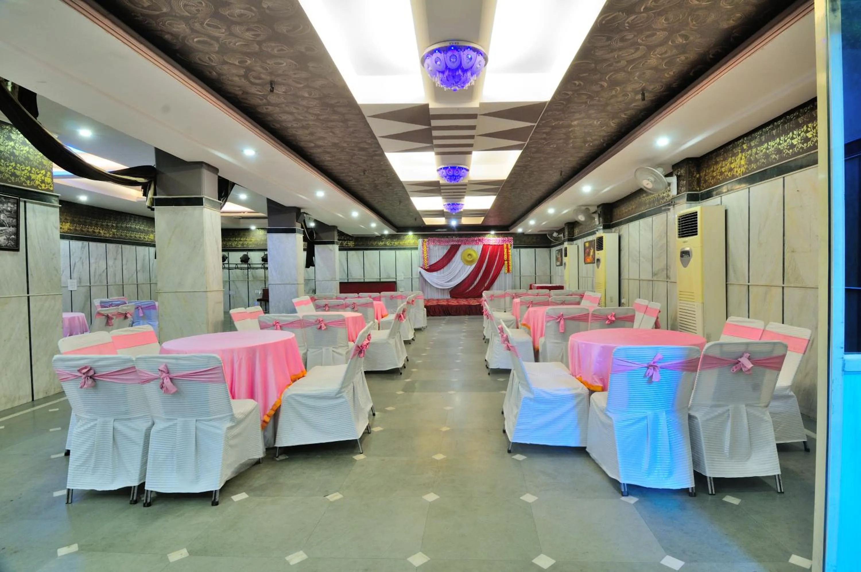 Banquet/Function facilities, Banquet Facilities in Hotel Maharaja Residency
