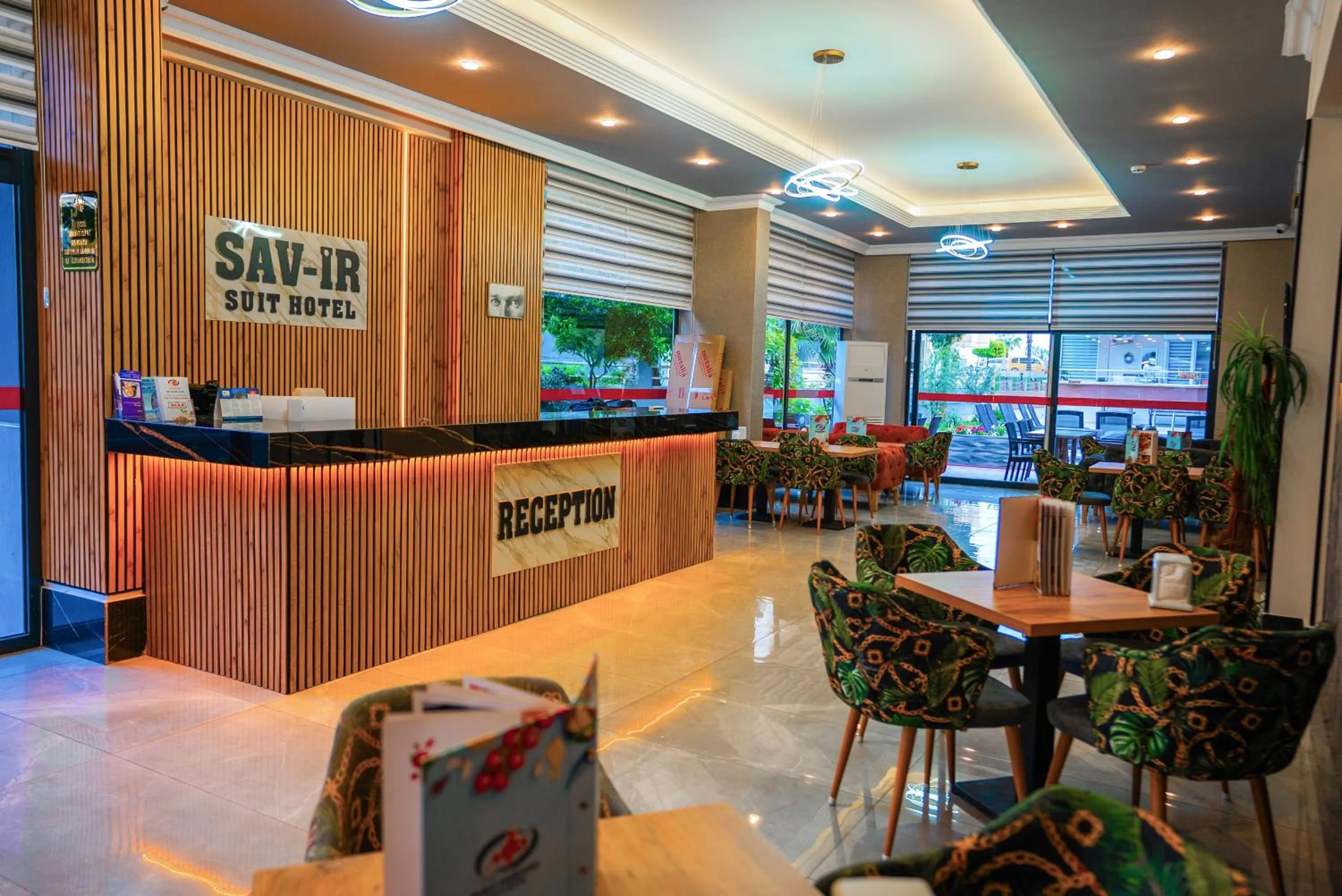 Lobby or reception in Sav-ir Suit Otel