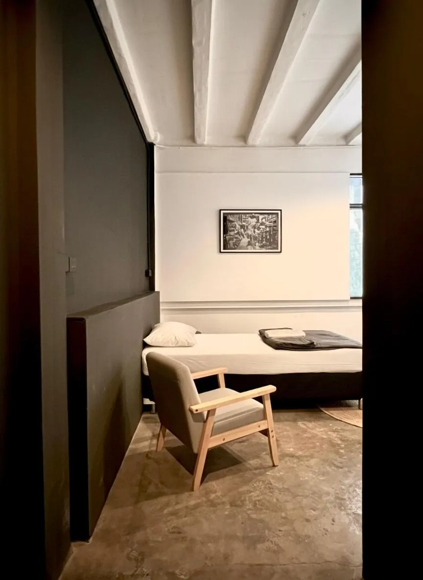 Chatel Samyan - Self check-in