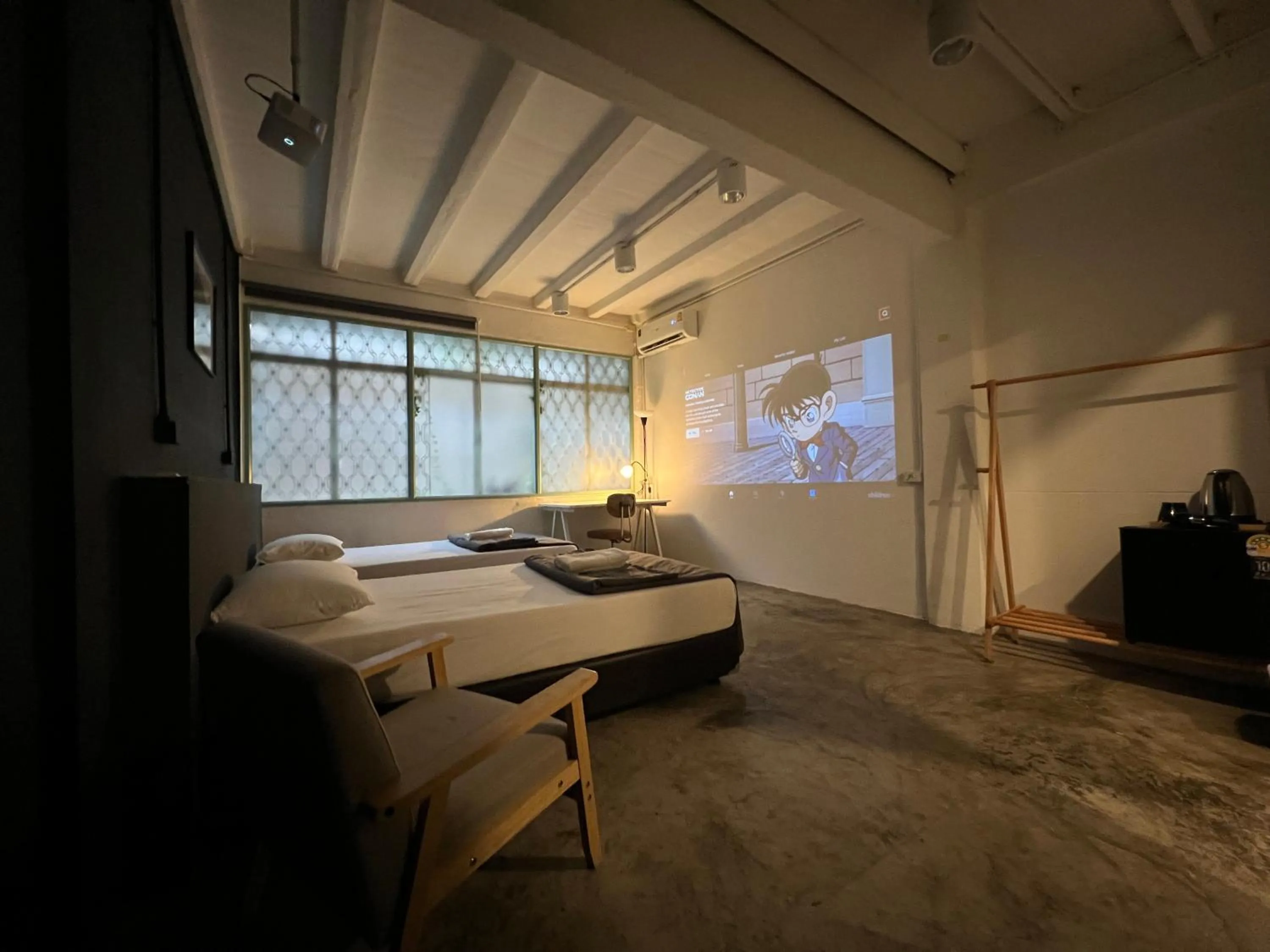 Bed in Chatel Samyan - Self check-in