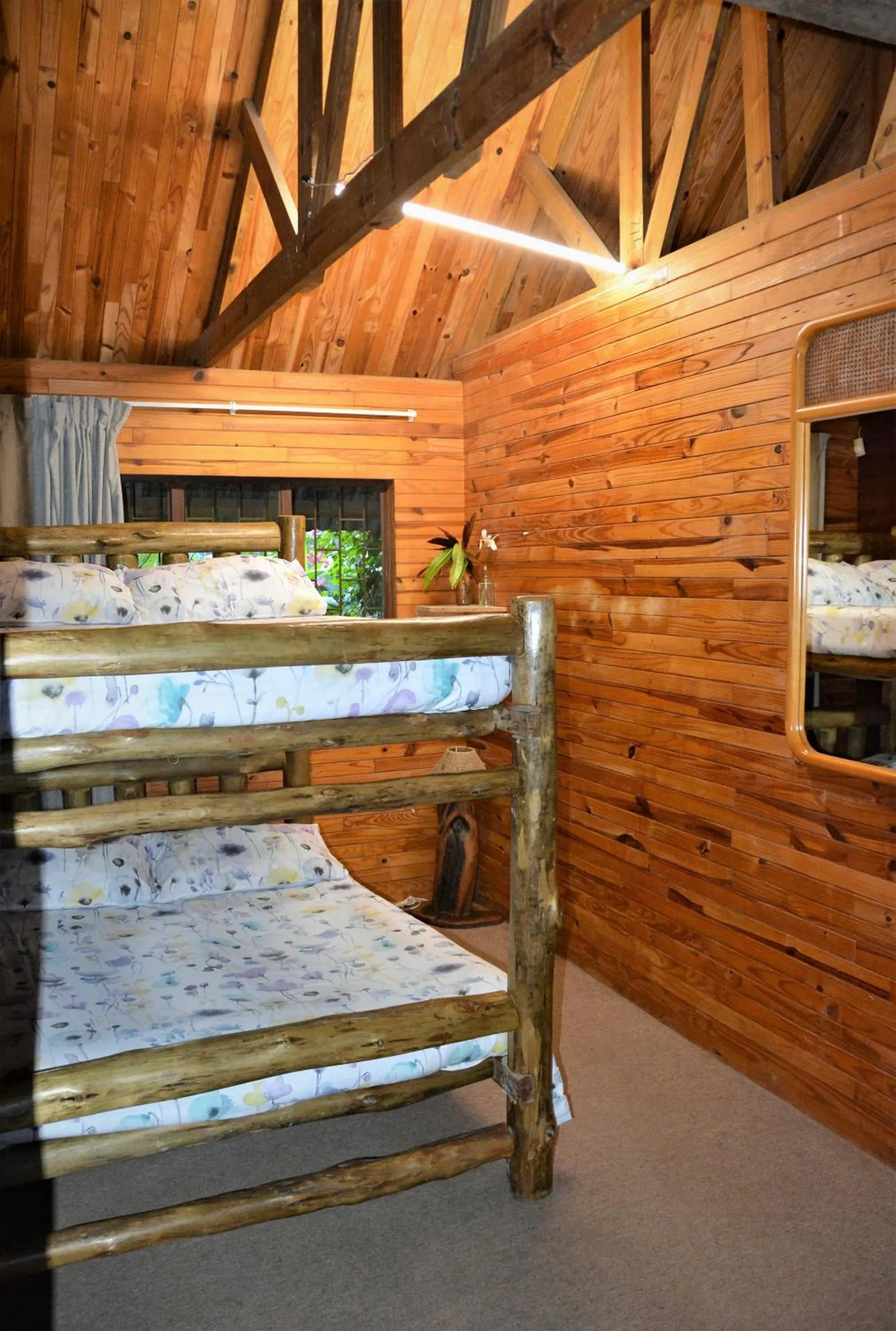 bunk bed, Bed in Hazyview Adventure Backpackers