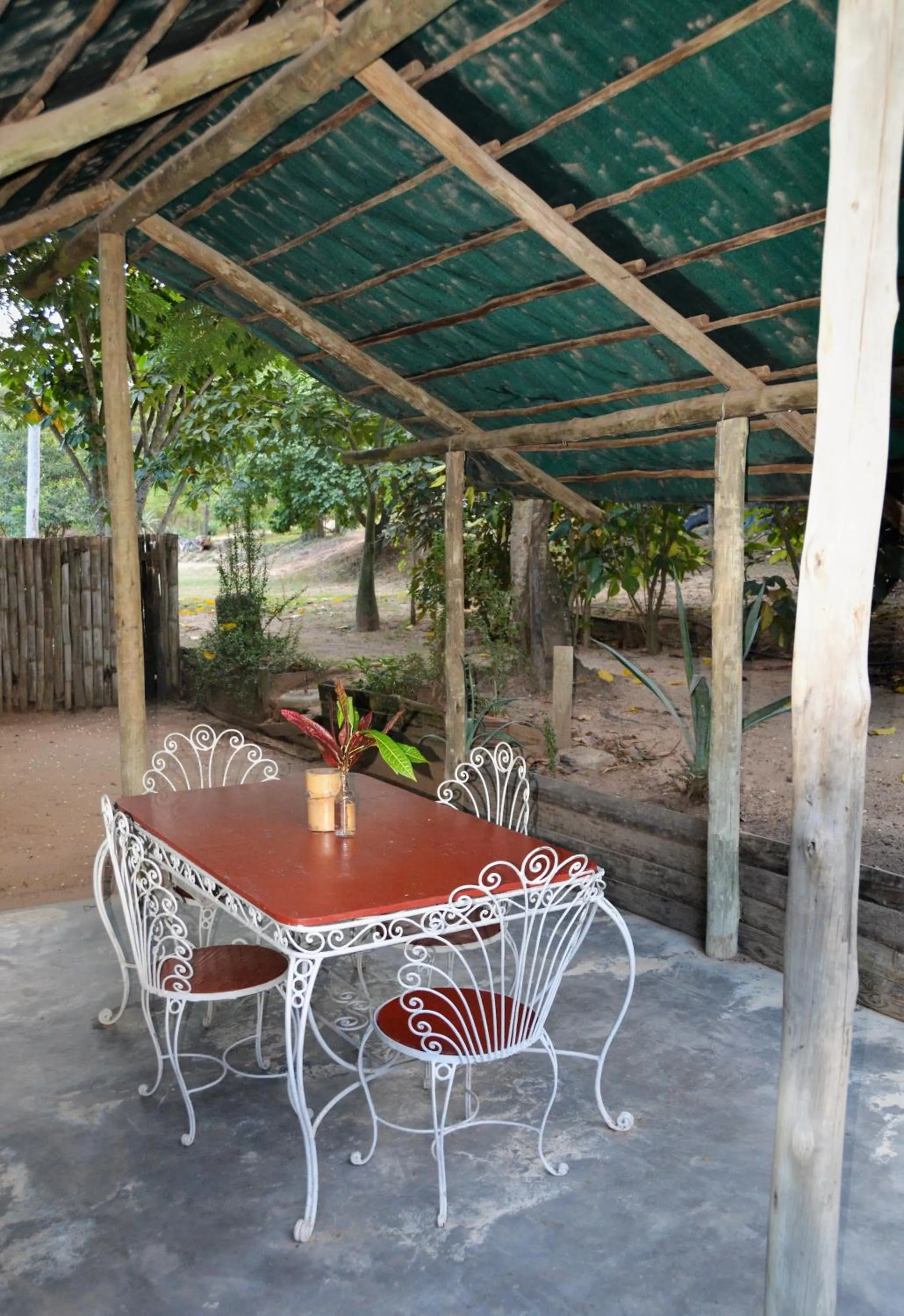 Patio in Hazyview Adventure Backpackers