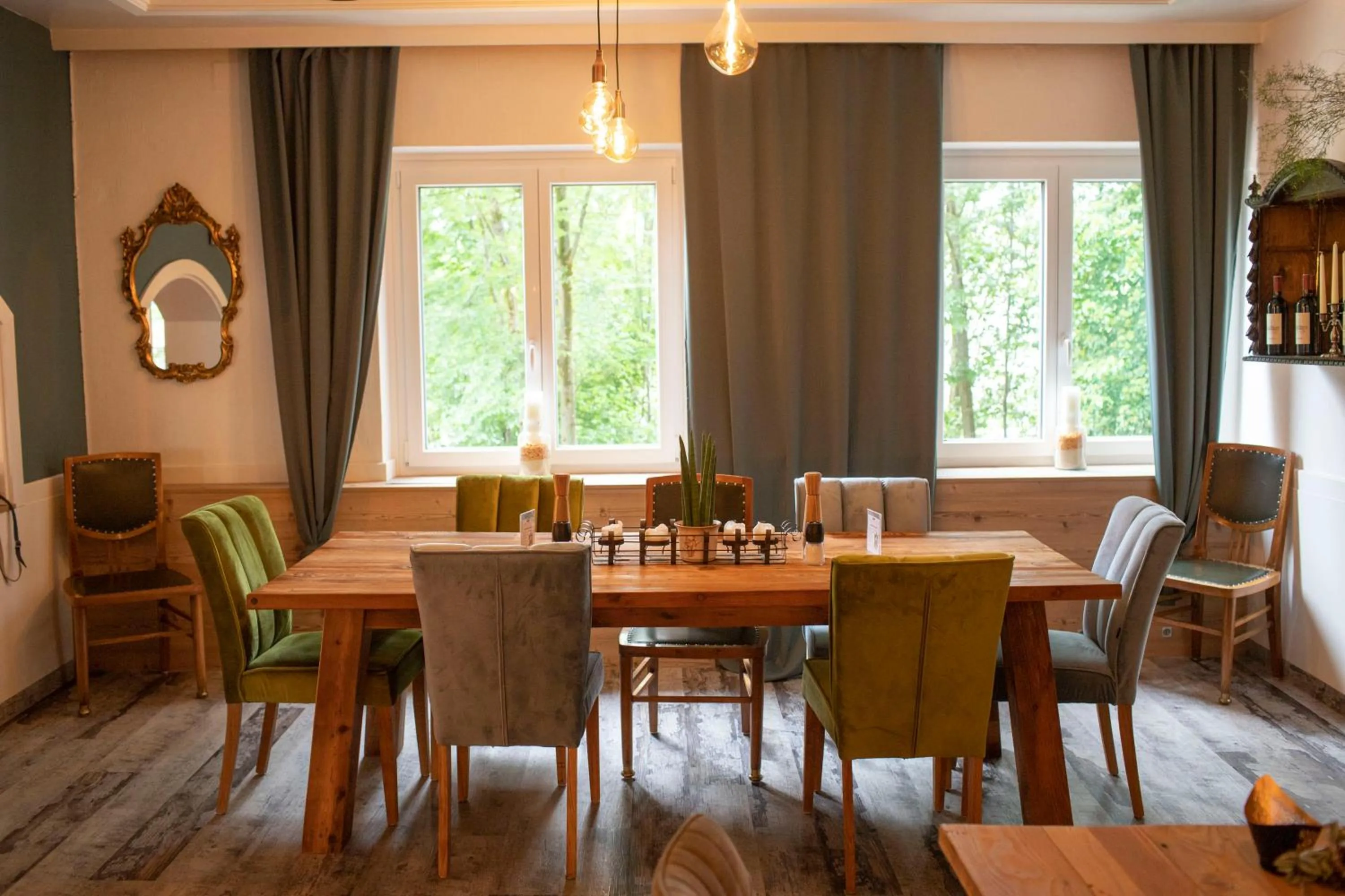 Restaurant/places to eat in Landhotel Rosentaler Hof