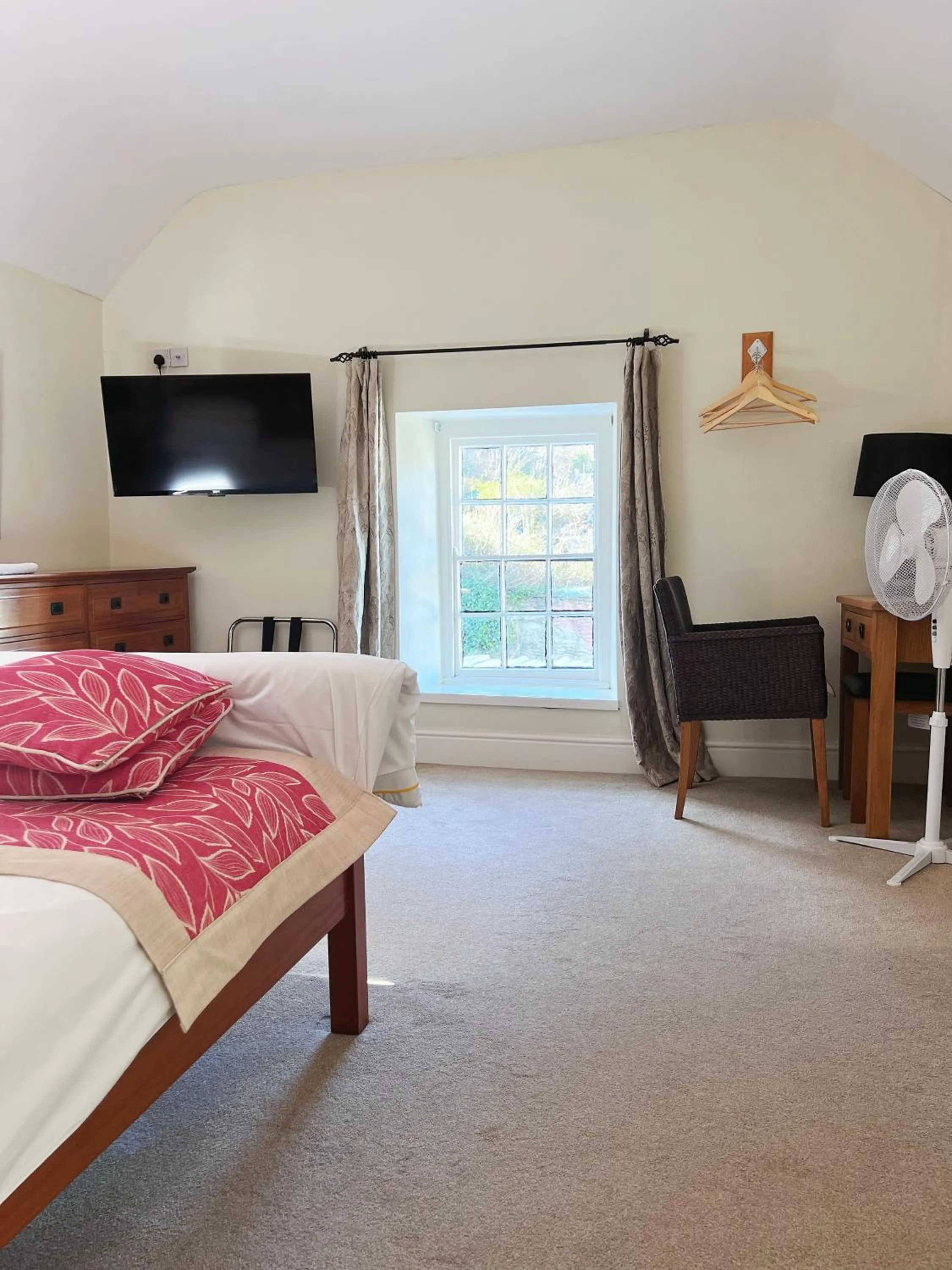 Bed in The Crown Hotel