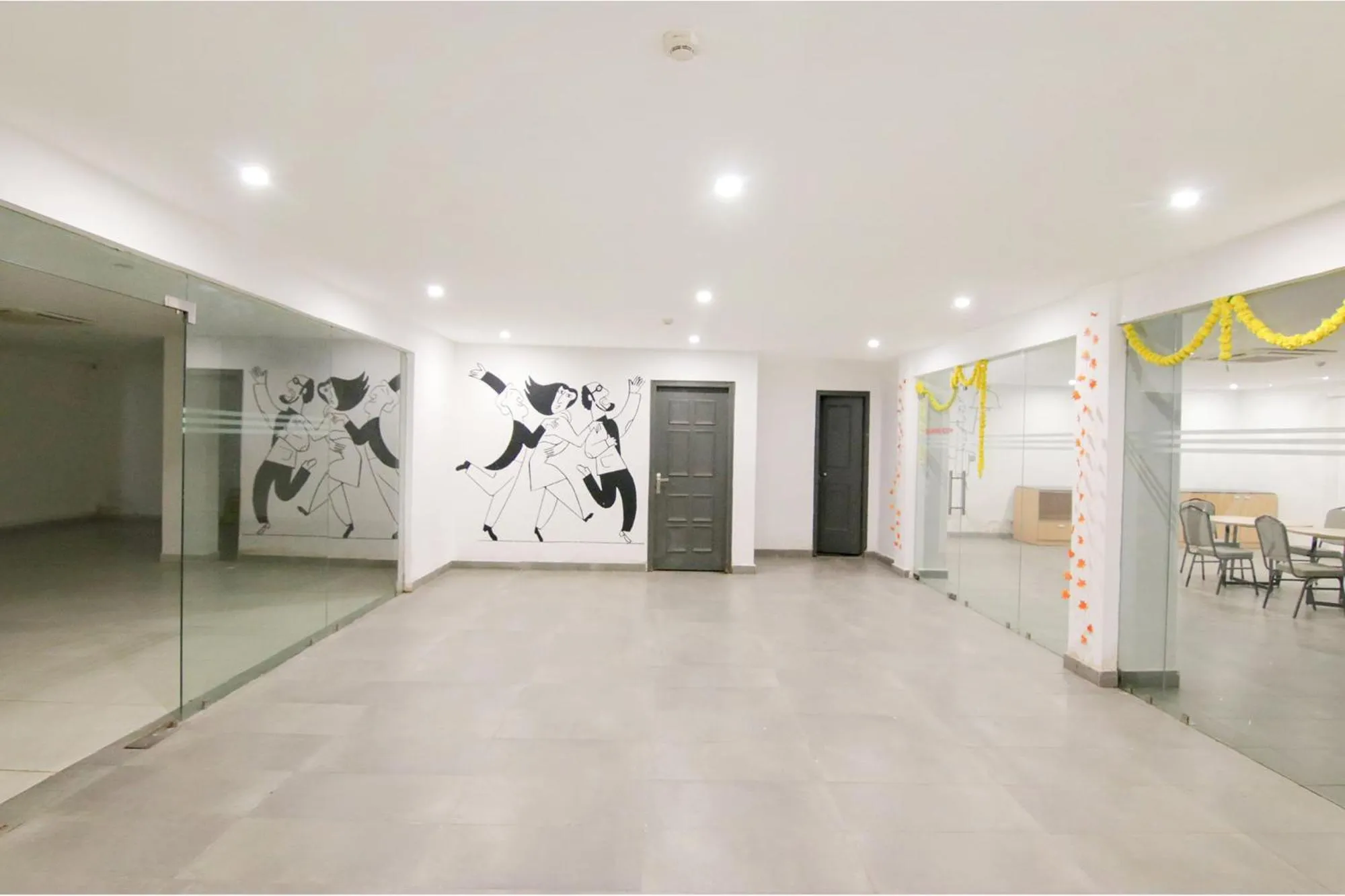 Lobby or reception in FabHotel Infinity Stays Near Medanta- The Medicity, Gurgaon