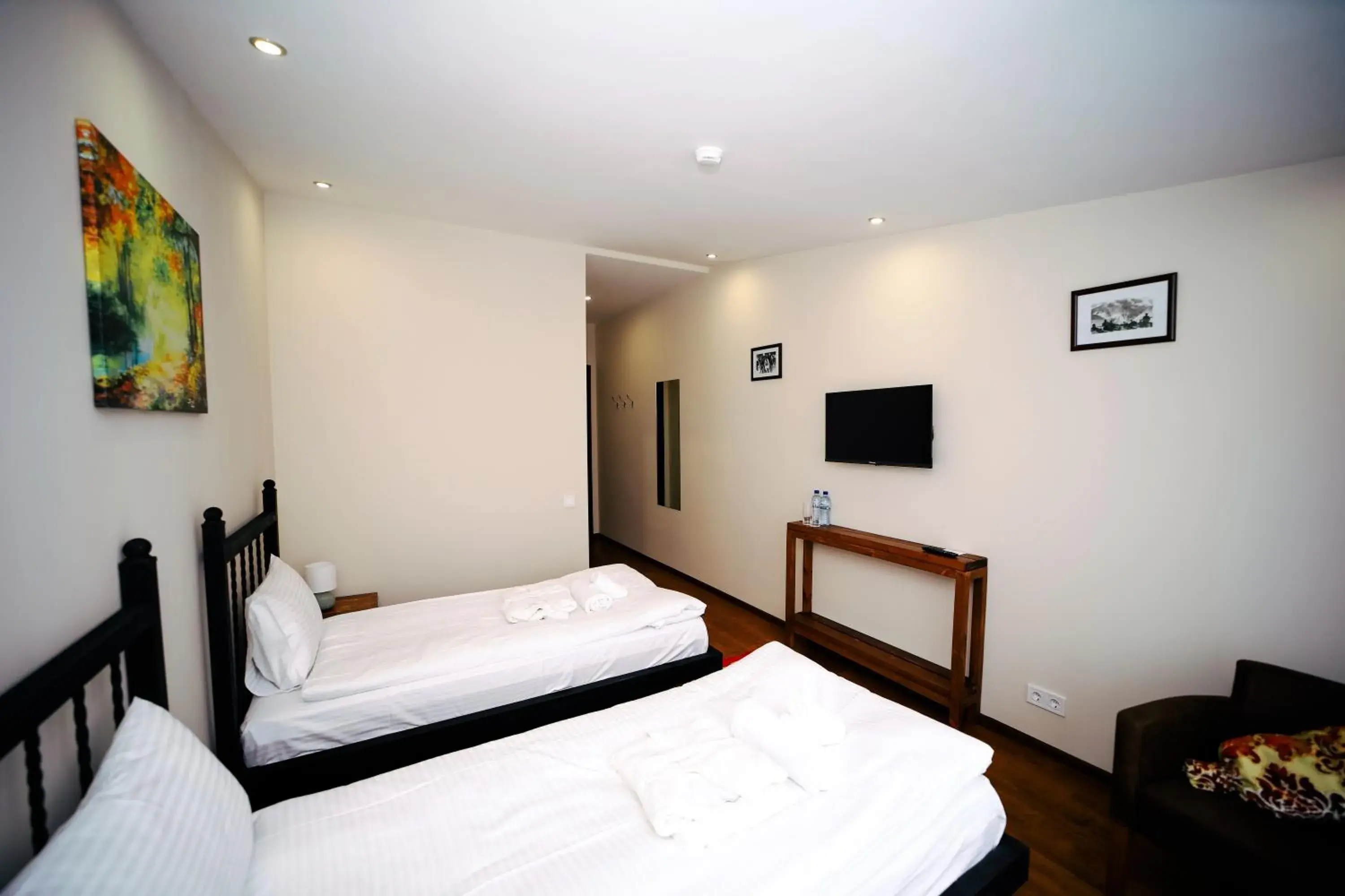 Standard Twin Room with Mountain View in Mountain House Kazbegi Standard Twin Room with Mountain View in Mountain House Kazbegi