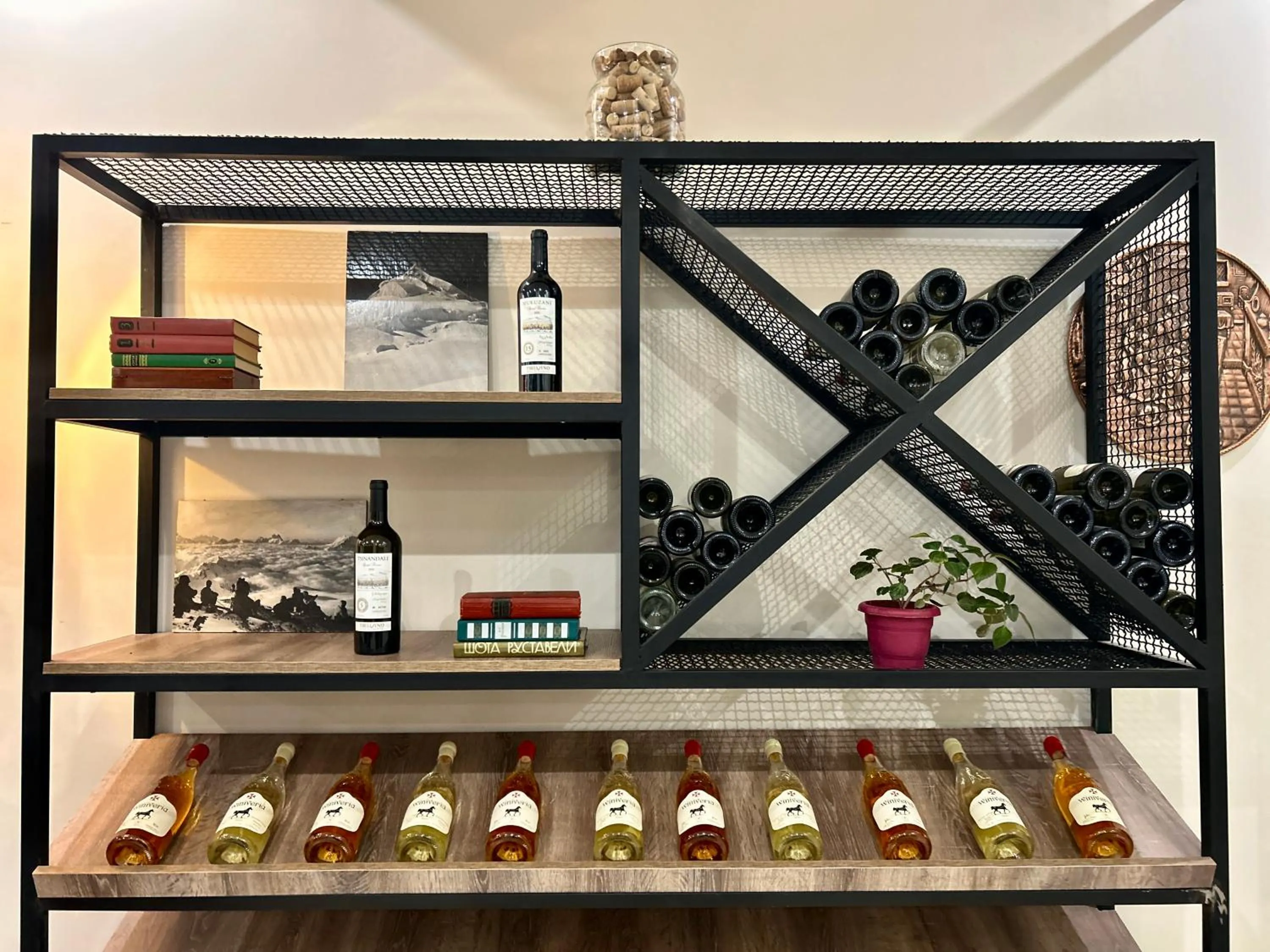 Restaurant/places to eat in Mountain House Kazbegi