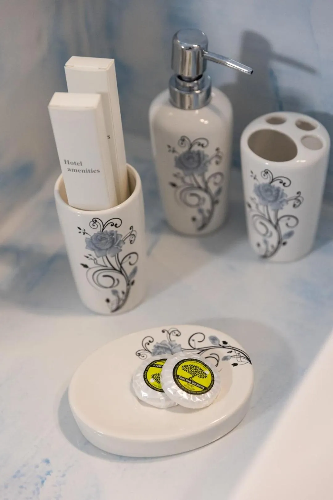 Bathroom in Sun Angelos Oia - Luxury Cave Suites