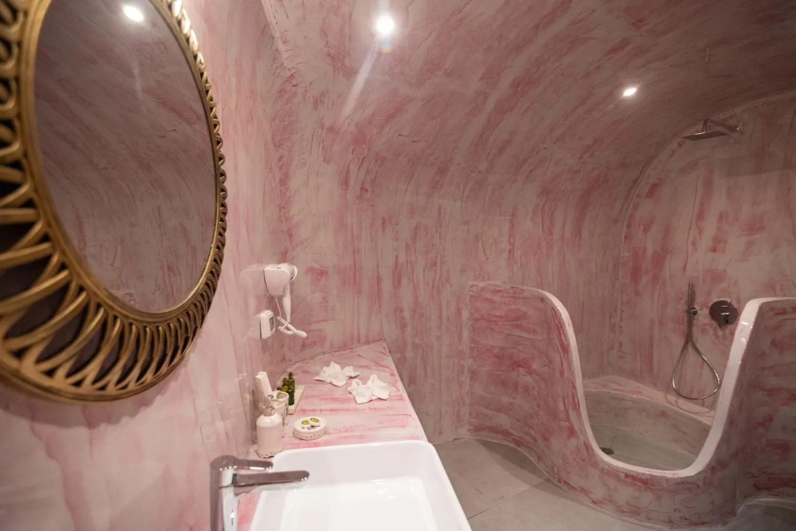 Bathroom in Sun Angelos Oia - Luxury Cave Suites