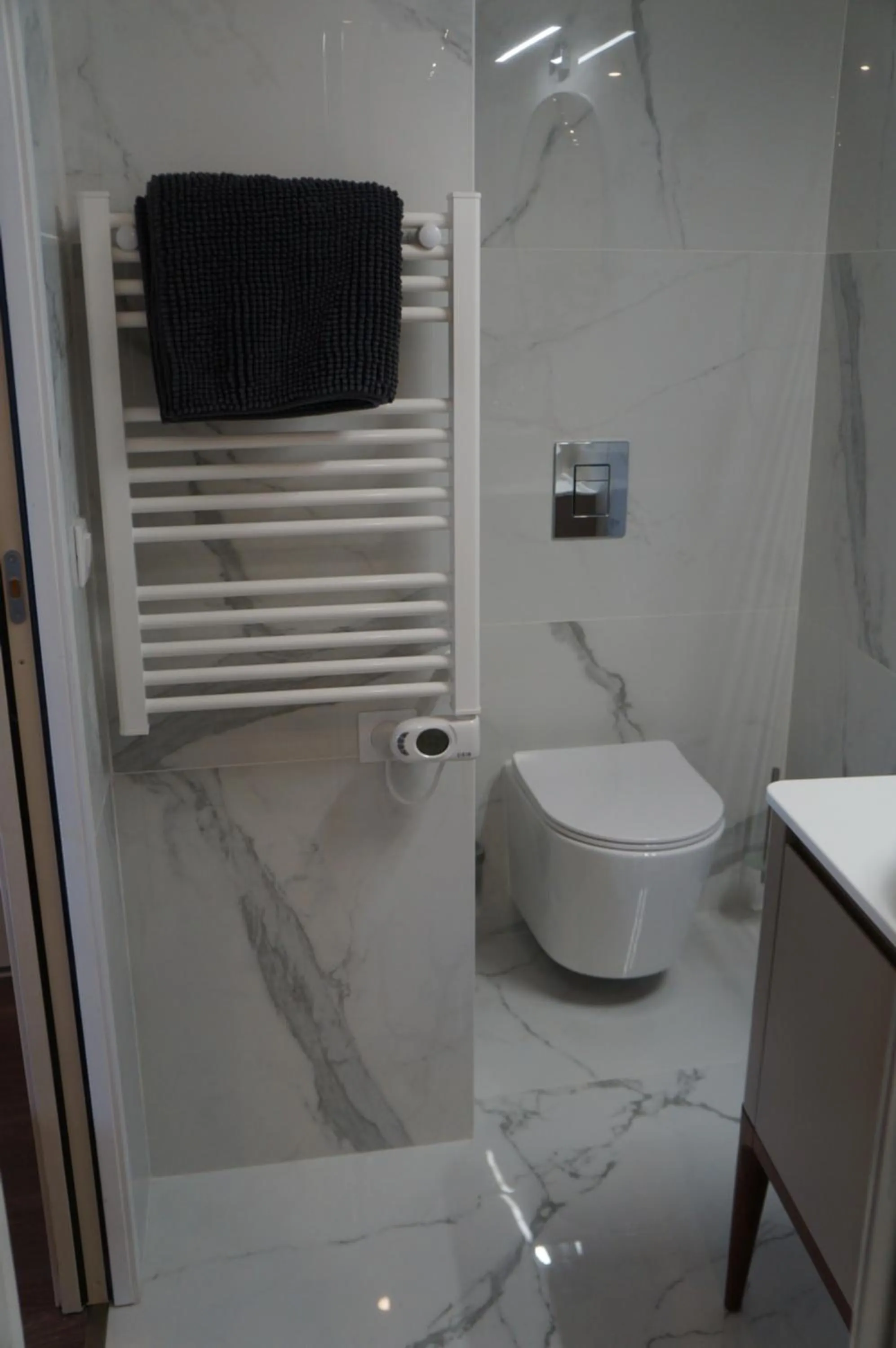 Toilet in Mimis House