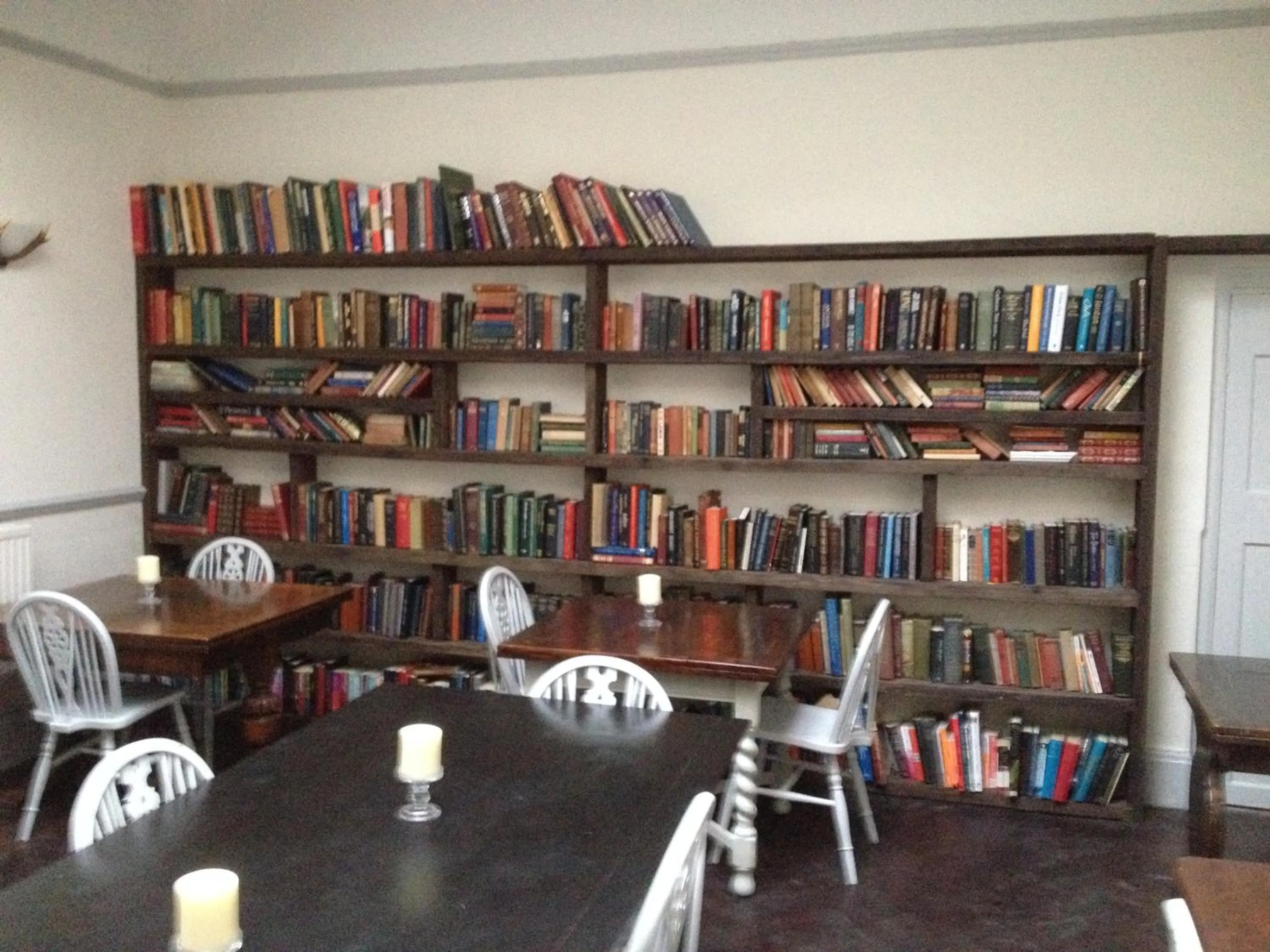 Restaurant/places to eat in Castle Hotel