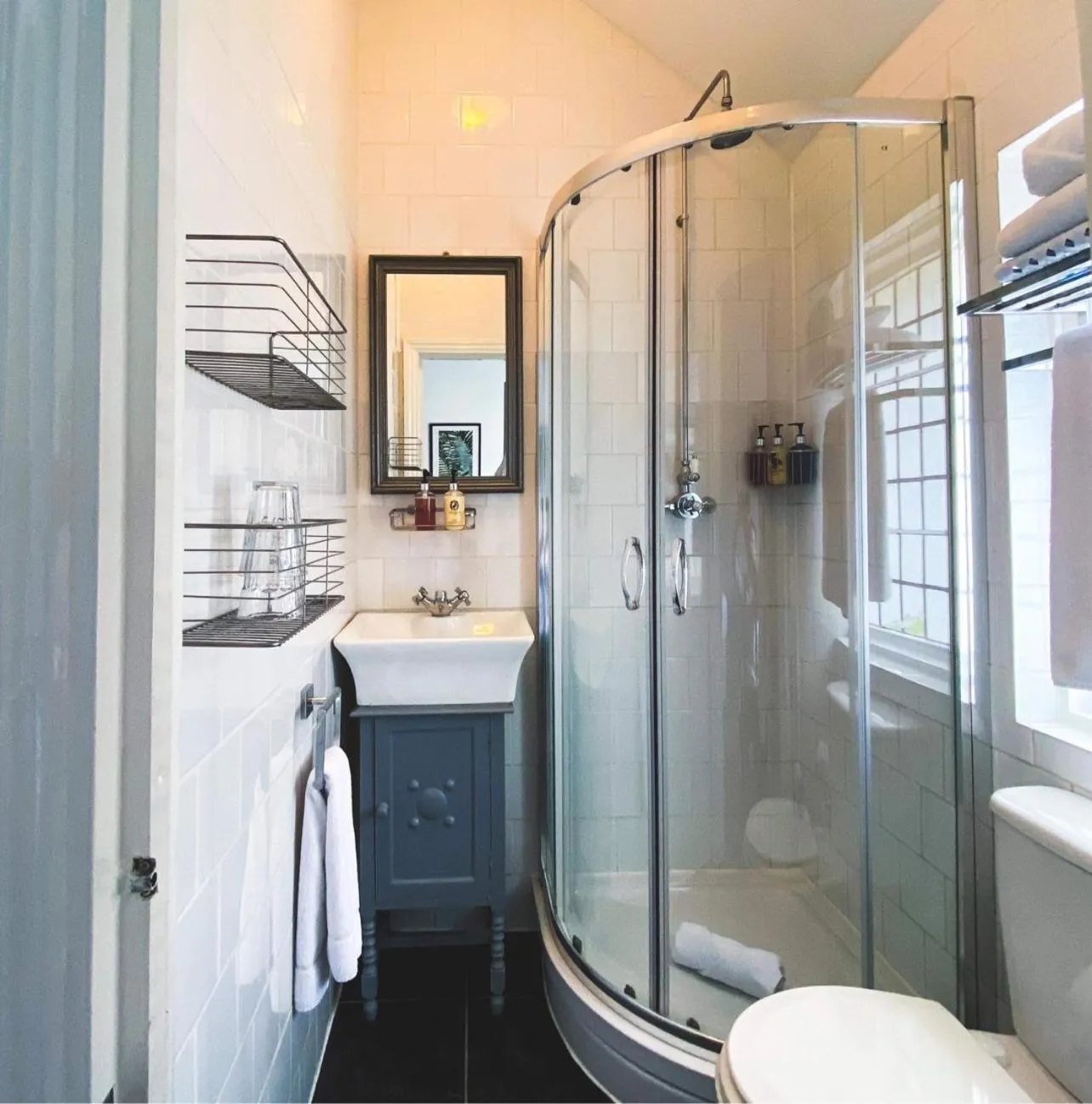 Shower in Castle Hotel