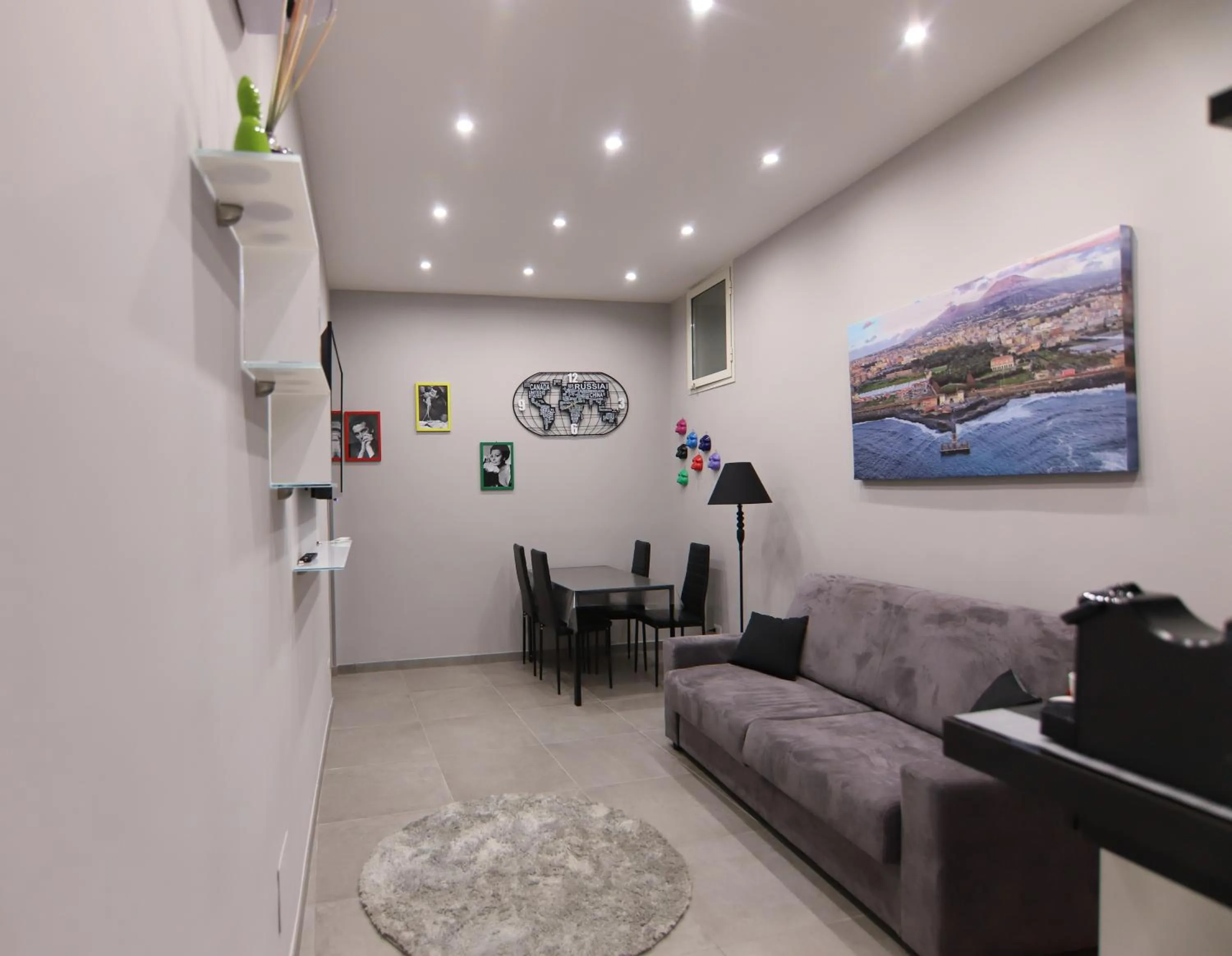 Living room in Montesanto Station