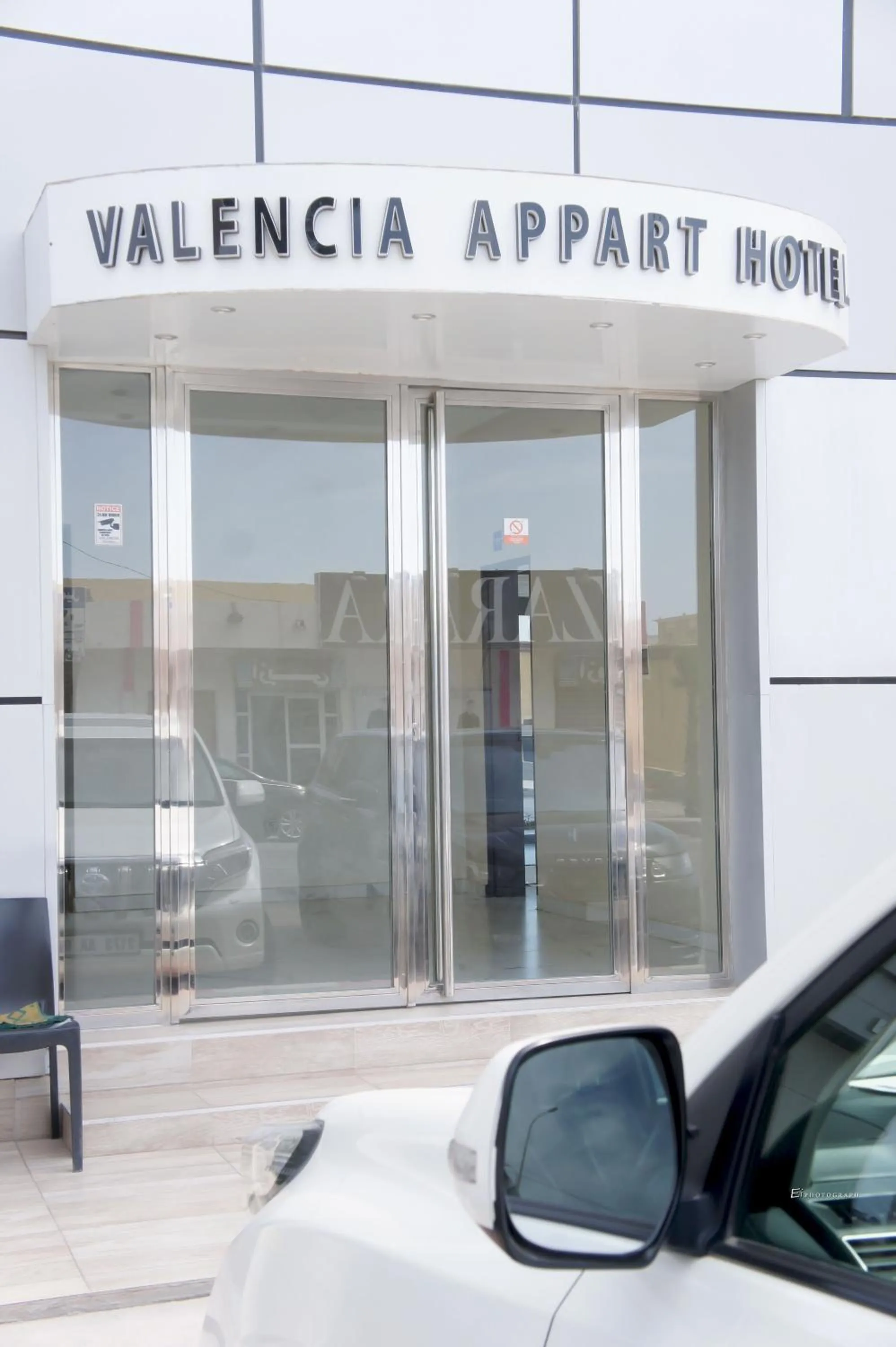 Facade/entrance in Valencia Hôtel & Appartements