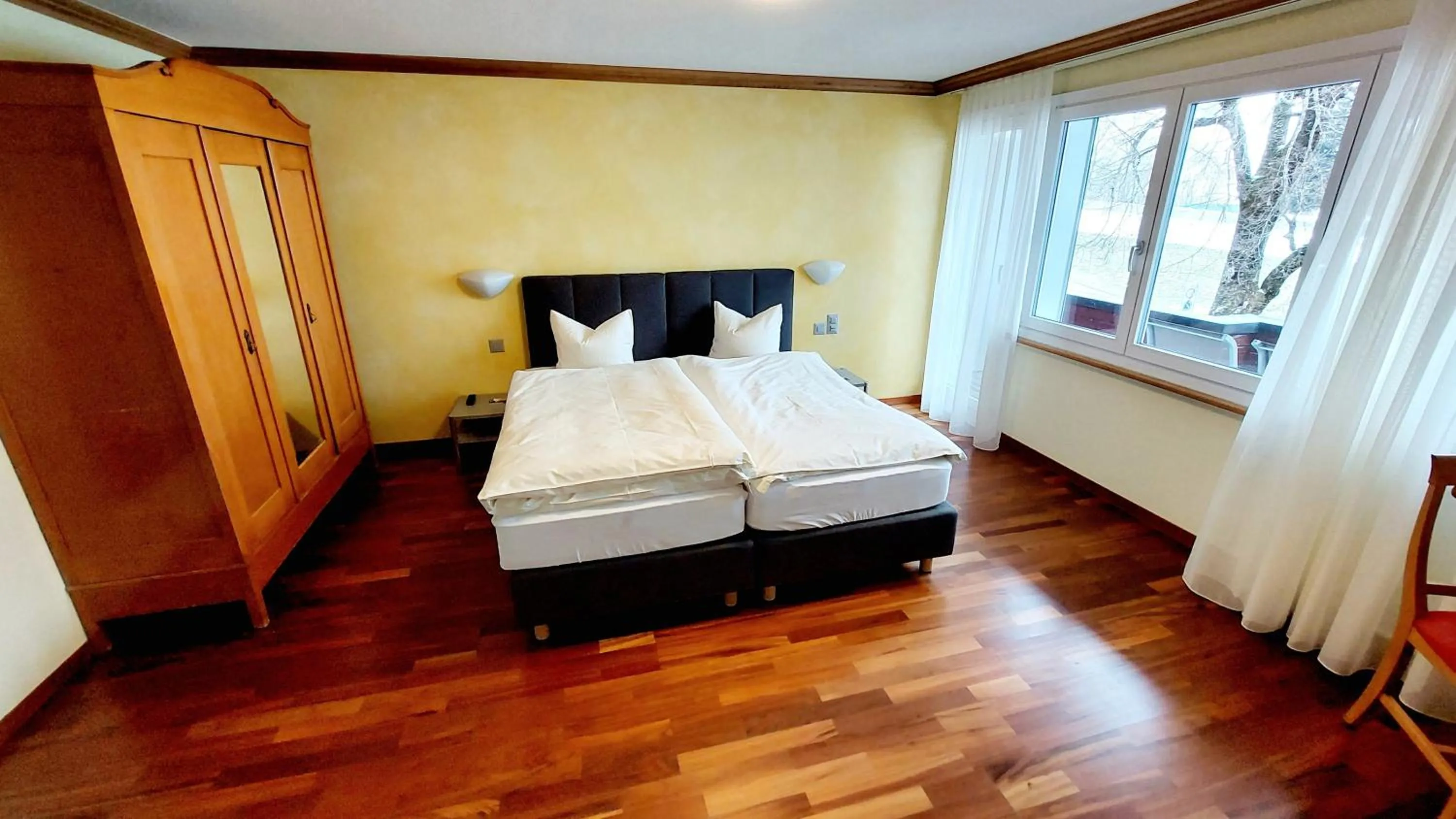 Photo of the whole room, Bed in Hotel Sternen Unterwasser