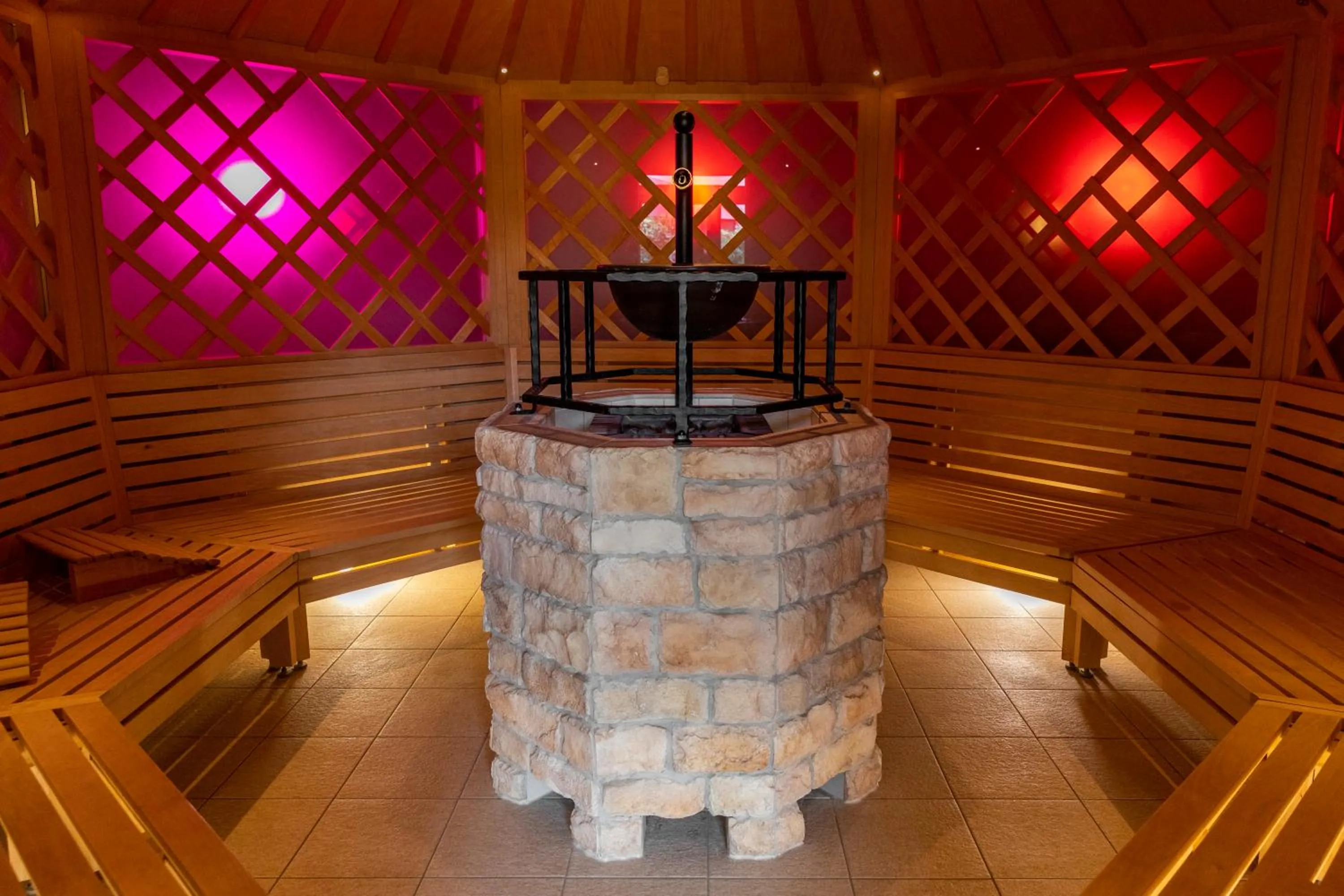 Sauna in Vulkán Wellness Hotel & Camping
