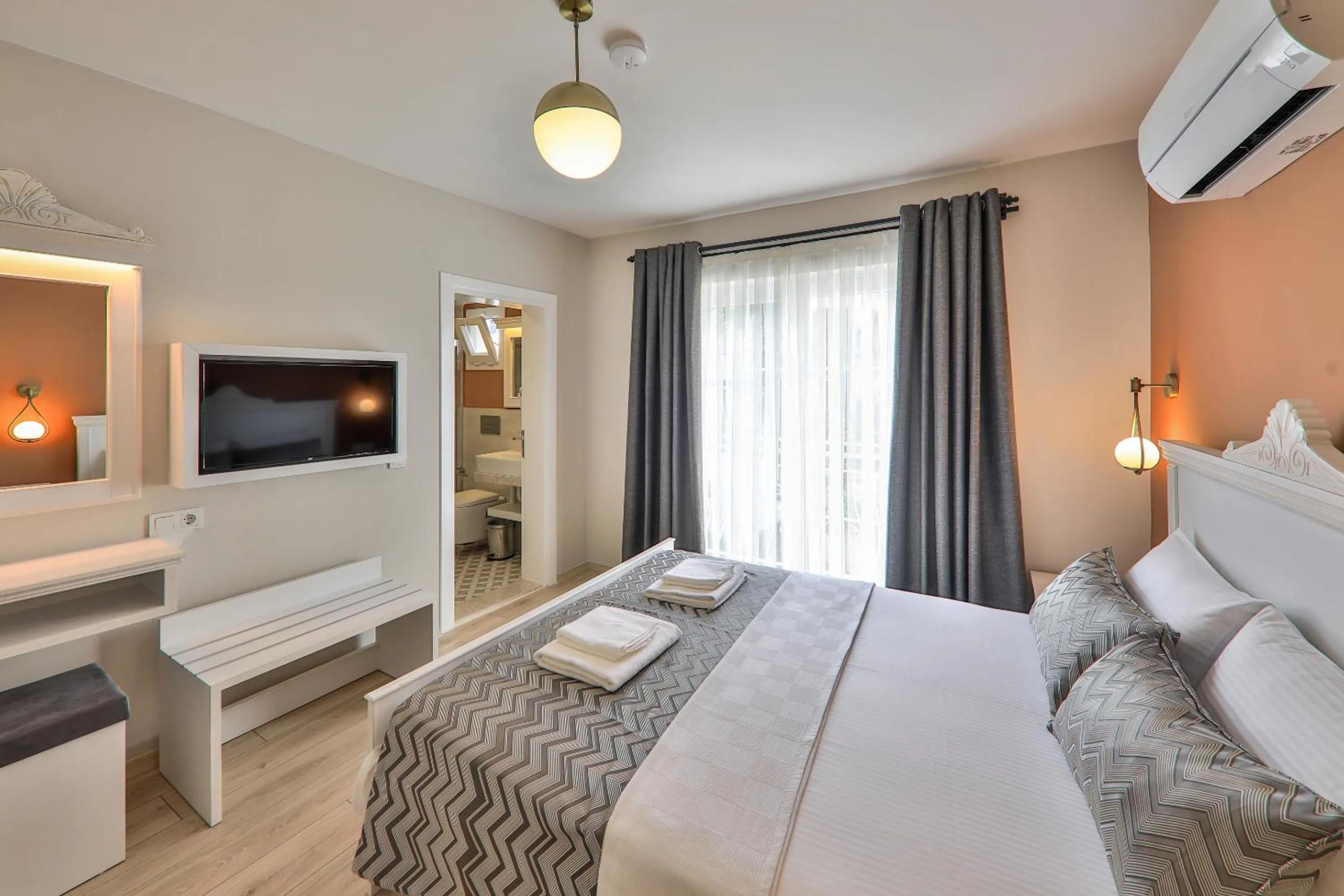 Photo of the whole room, Bed in Lora Kaş Hotel