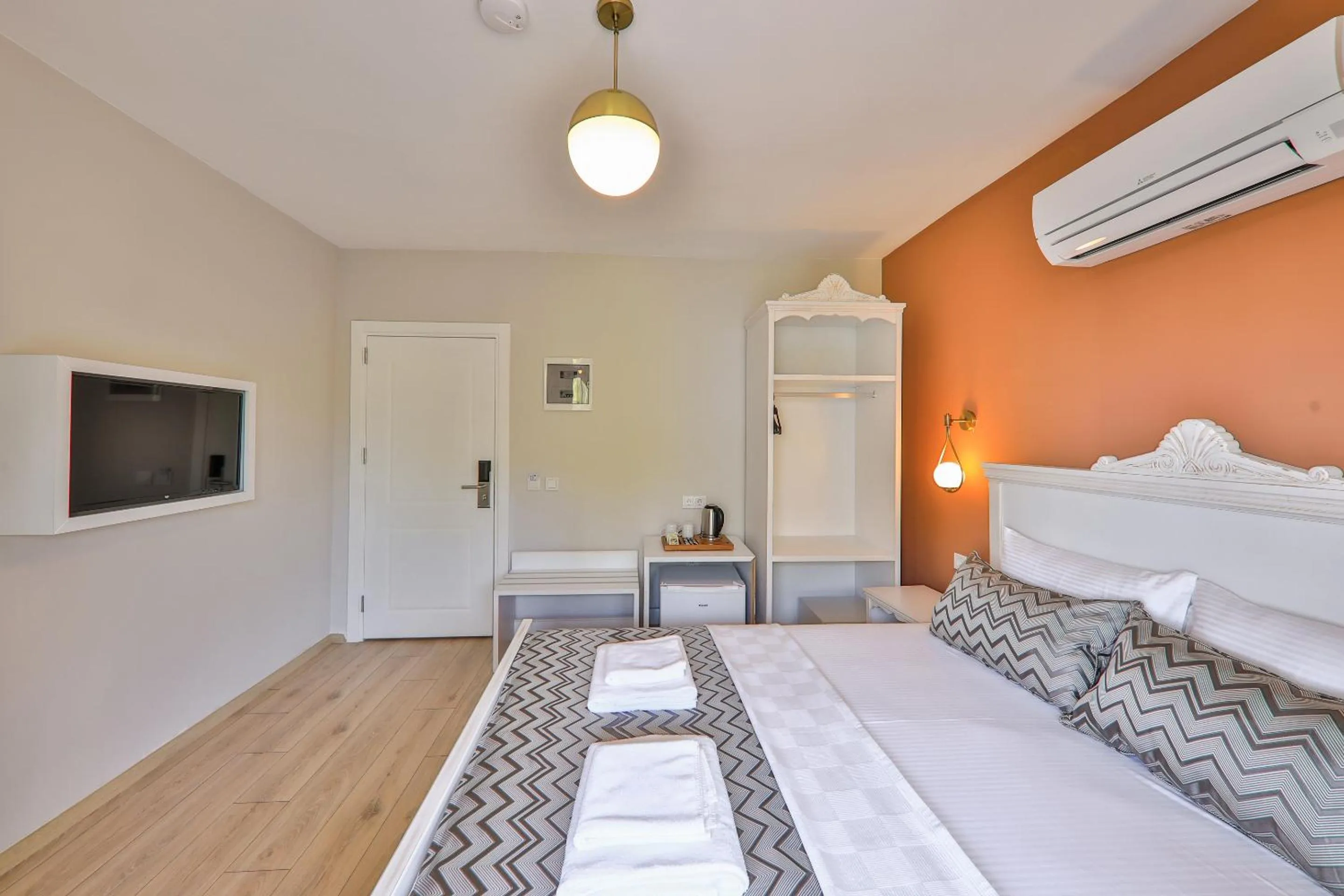 Bed in Lora Kaş Hotel