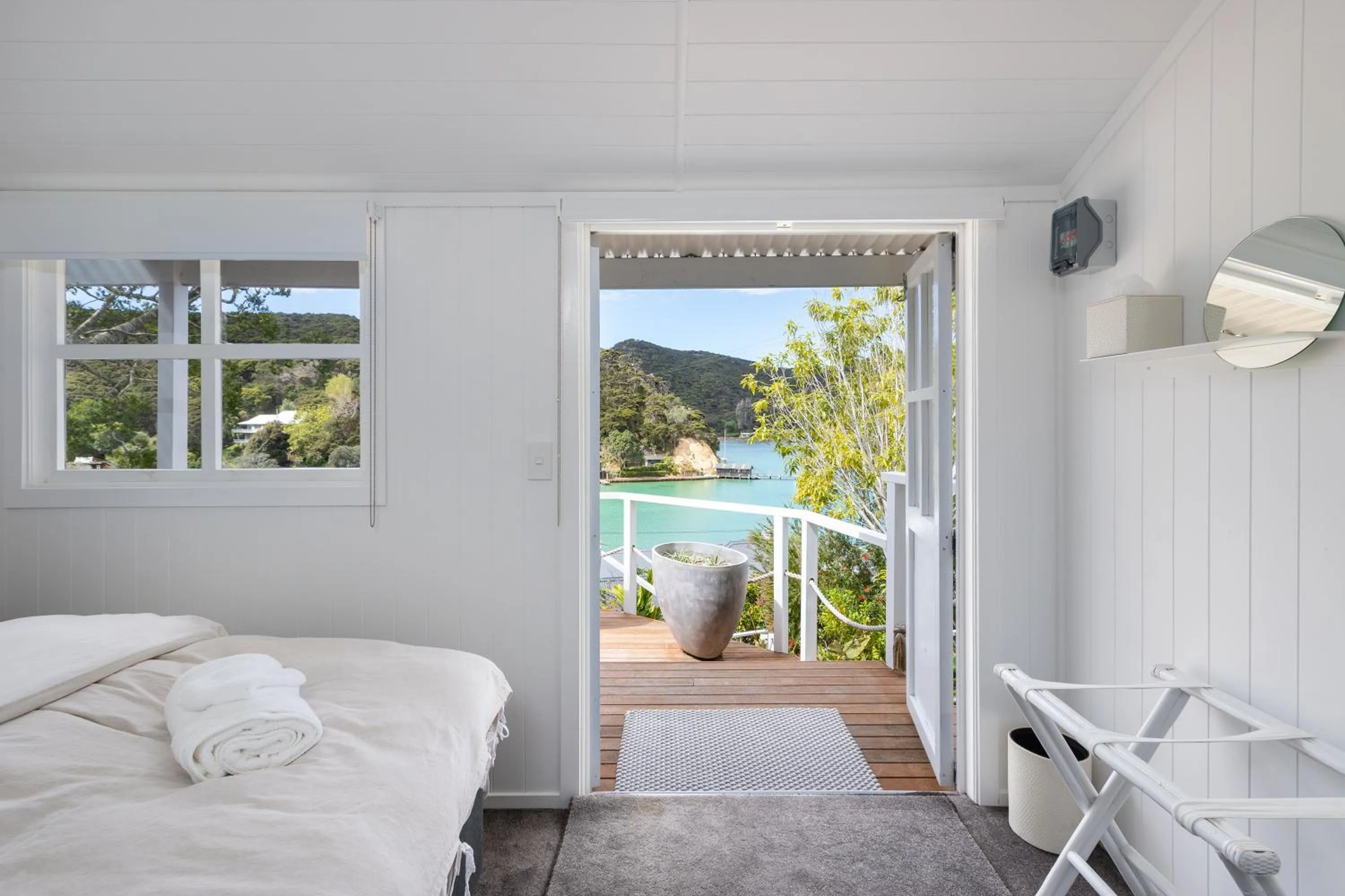 Bedroom, Bed in Kawau Lodge Boutique Resort