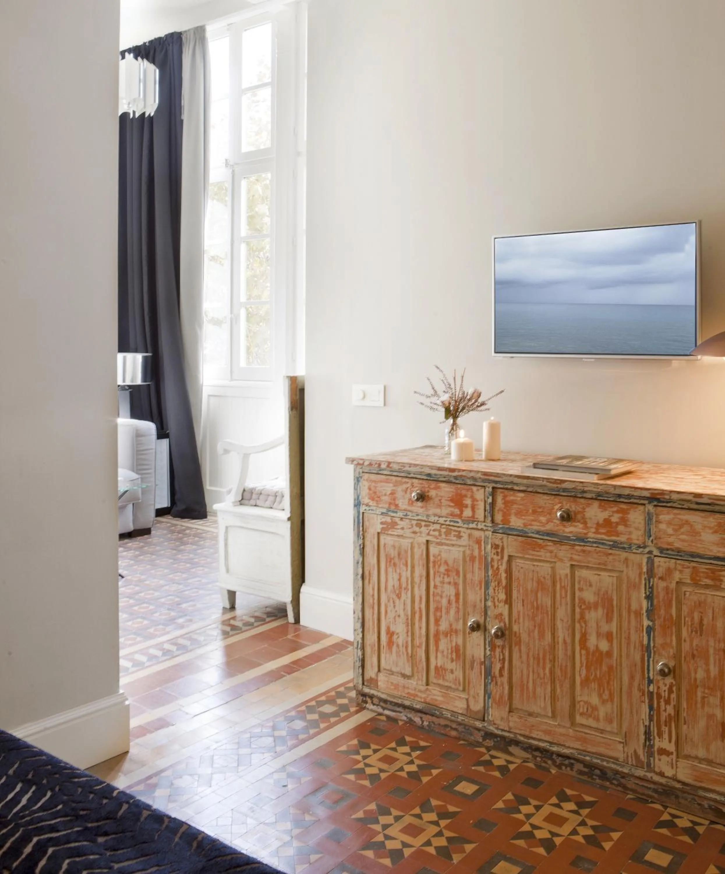 Photo of the whole room in We Boutique Hotel Barcelona