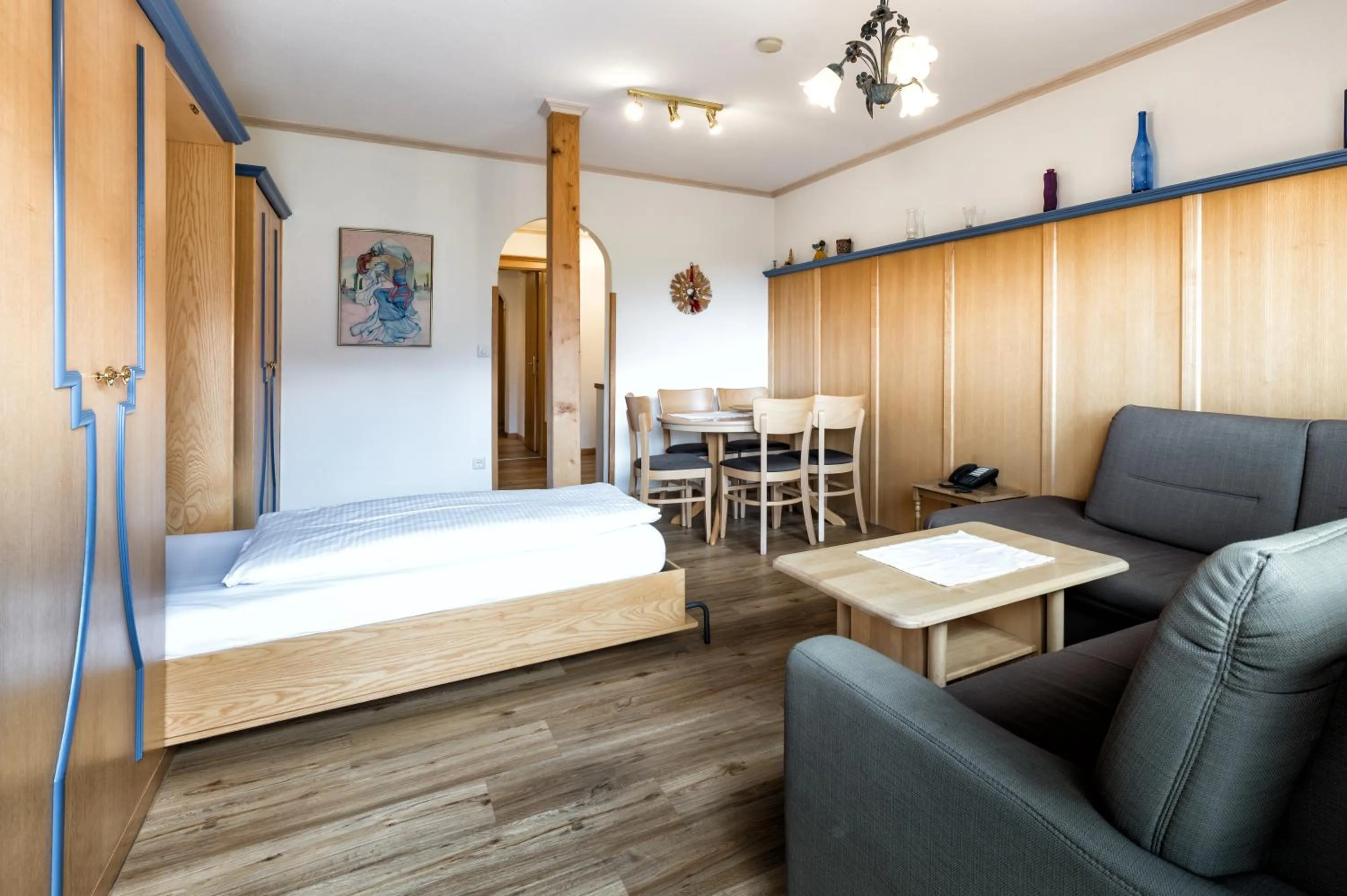 Living room, Bed in Appartementanlage Kerber