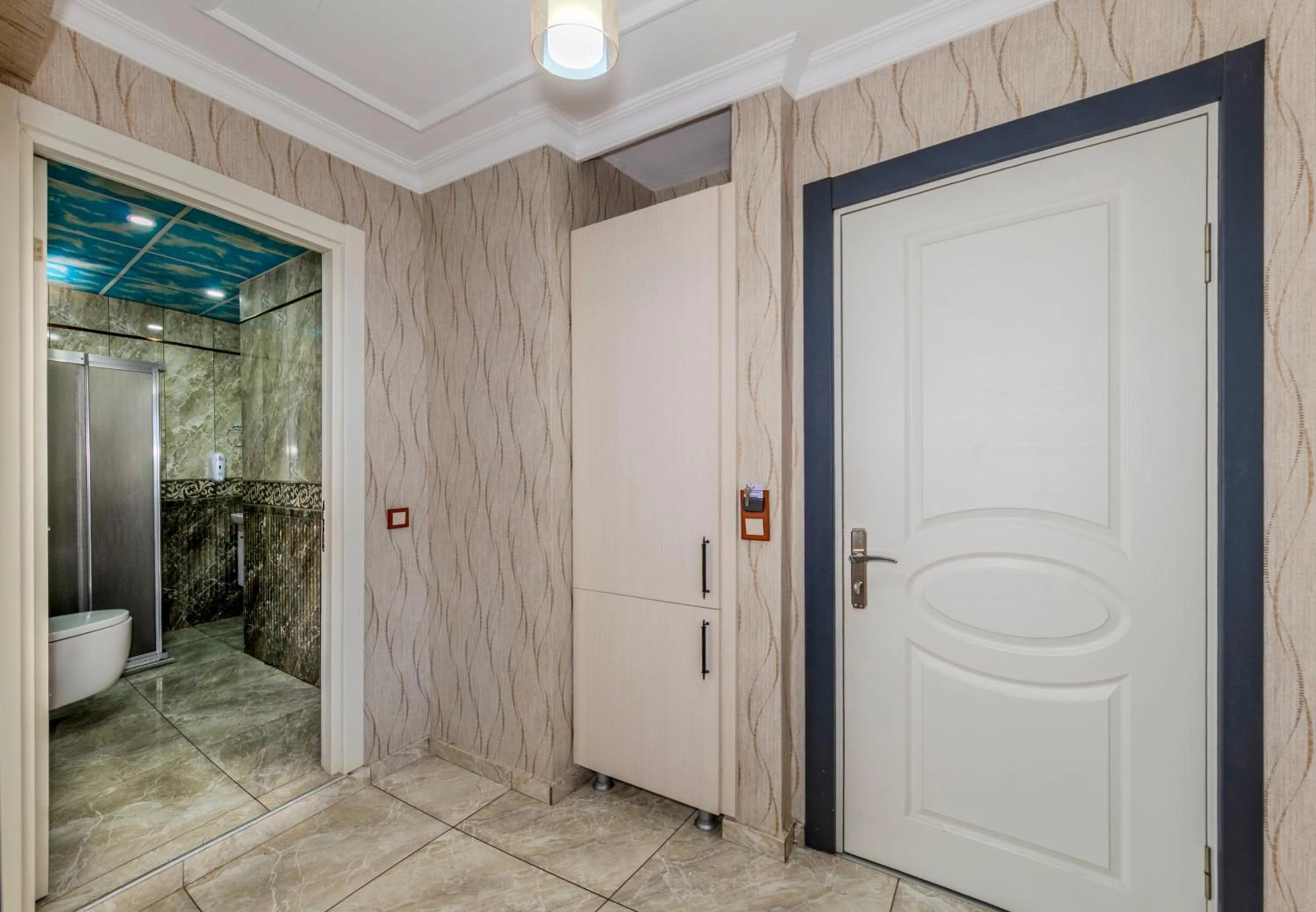 Shower in Istanbul Galata Port Modern Suite & Apartments Taksim