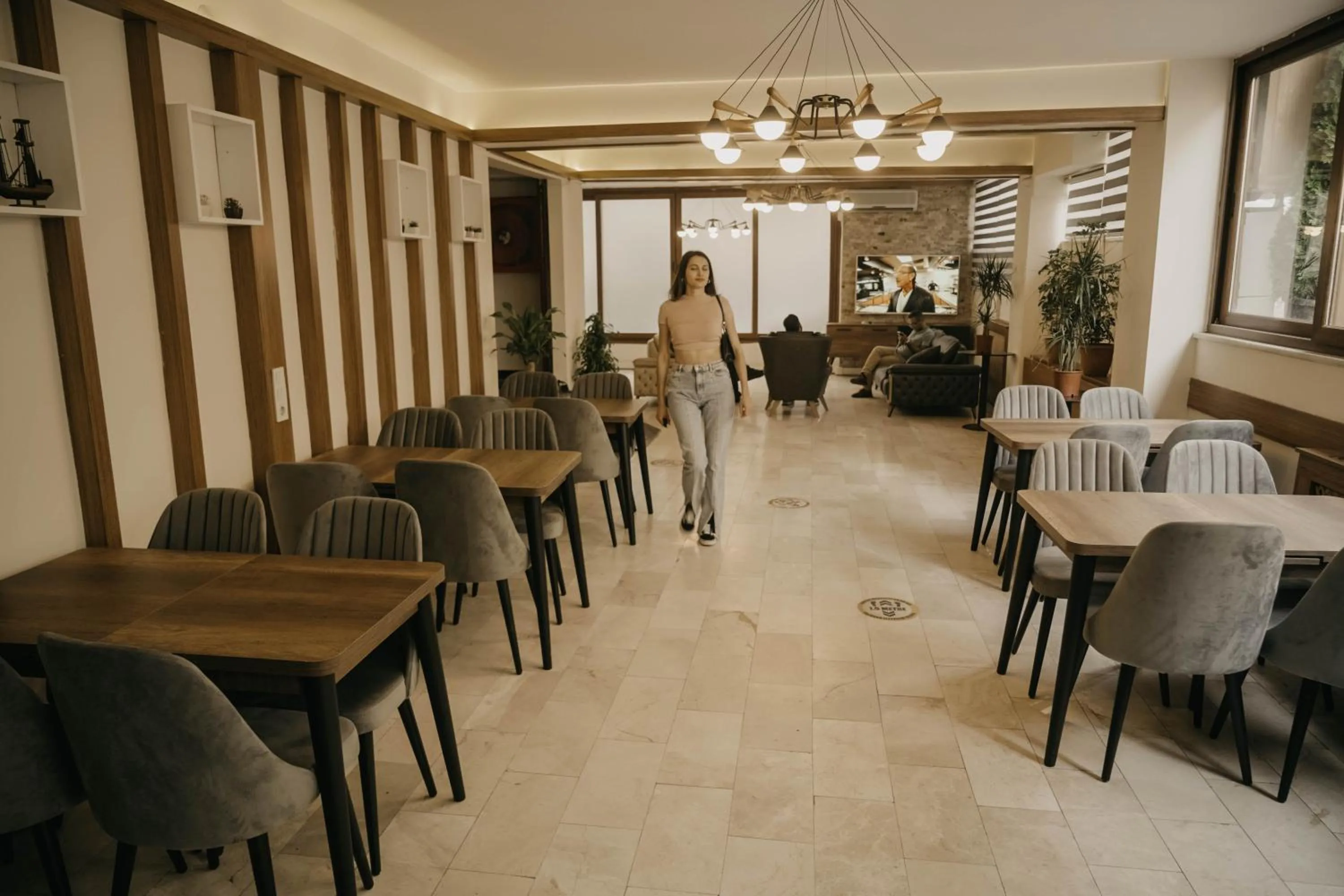 Restaurant/places to eat in Istanbul Galata Port Modern Suite & Apartments Taksim