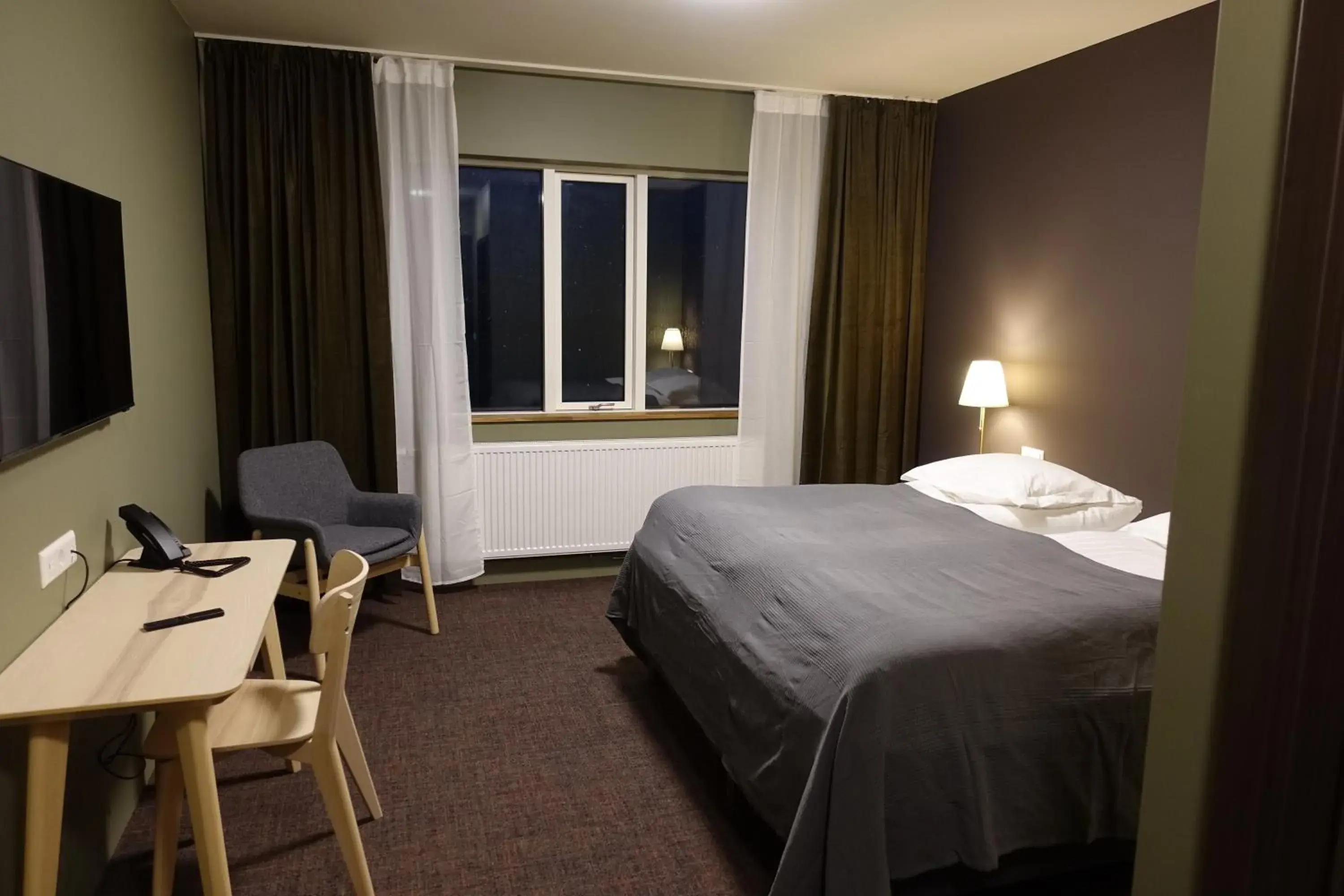 Standard Double or Twin Room - single occupancy in Basalt Hotel Standard Double or Twin Room - single occupancy in Basalt Hotel