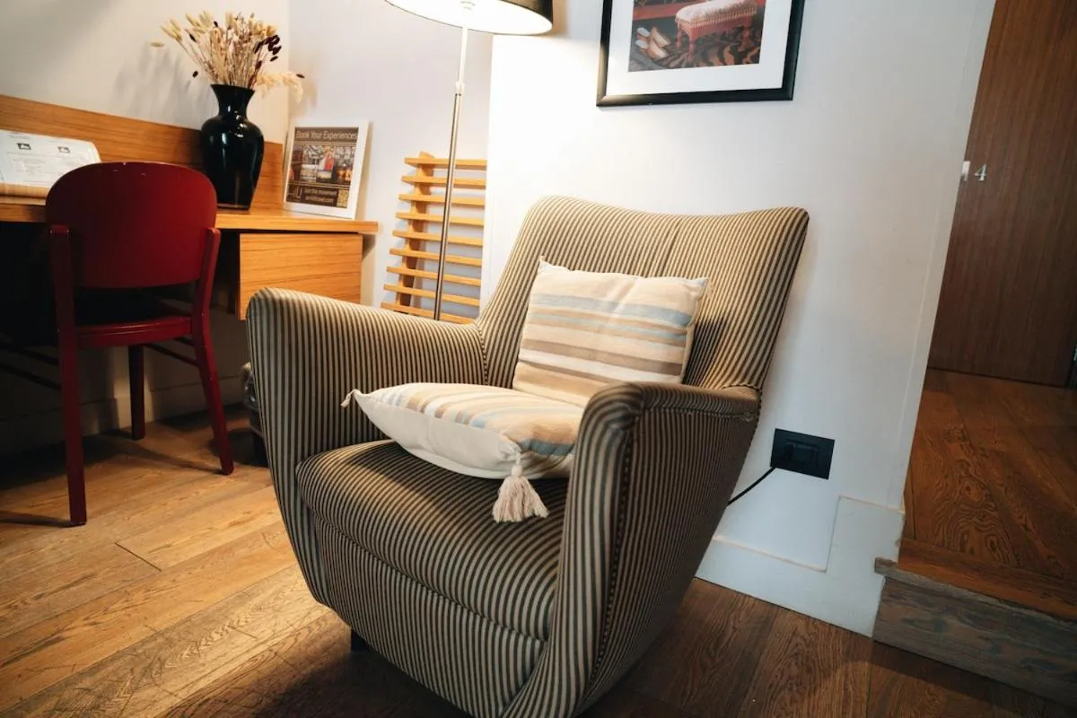 DownTown Boutique House - CA Domus Collection