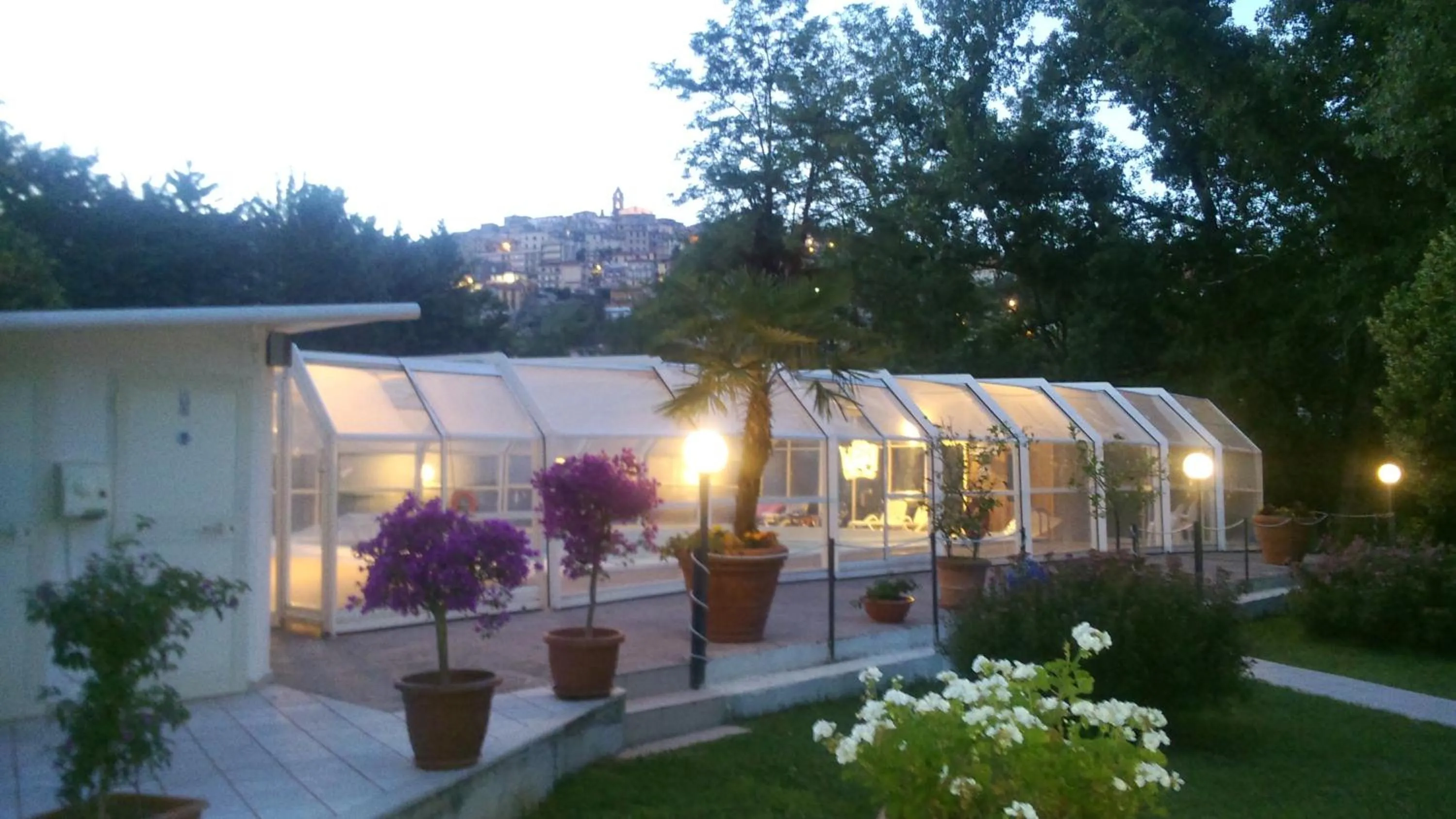 Sunset in King Hotel