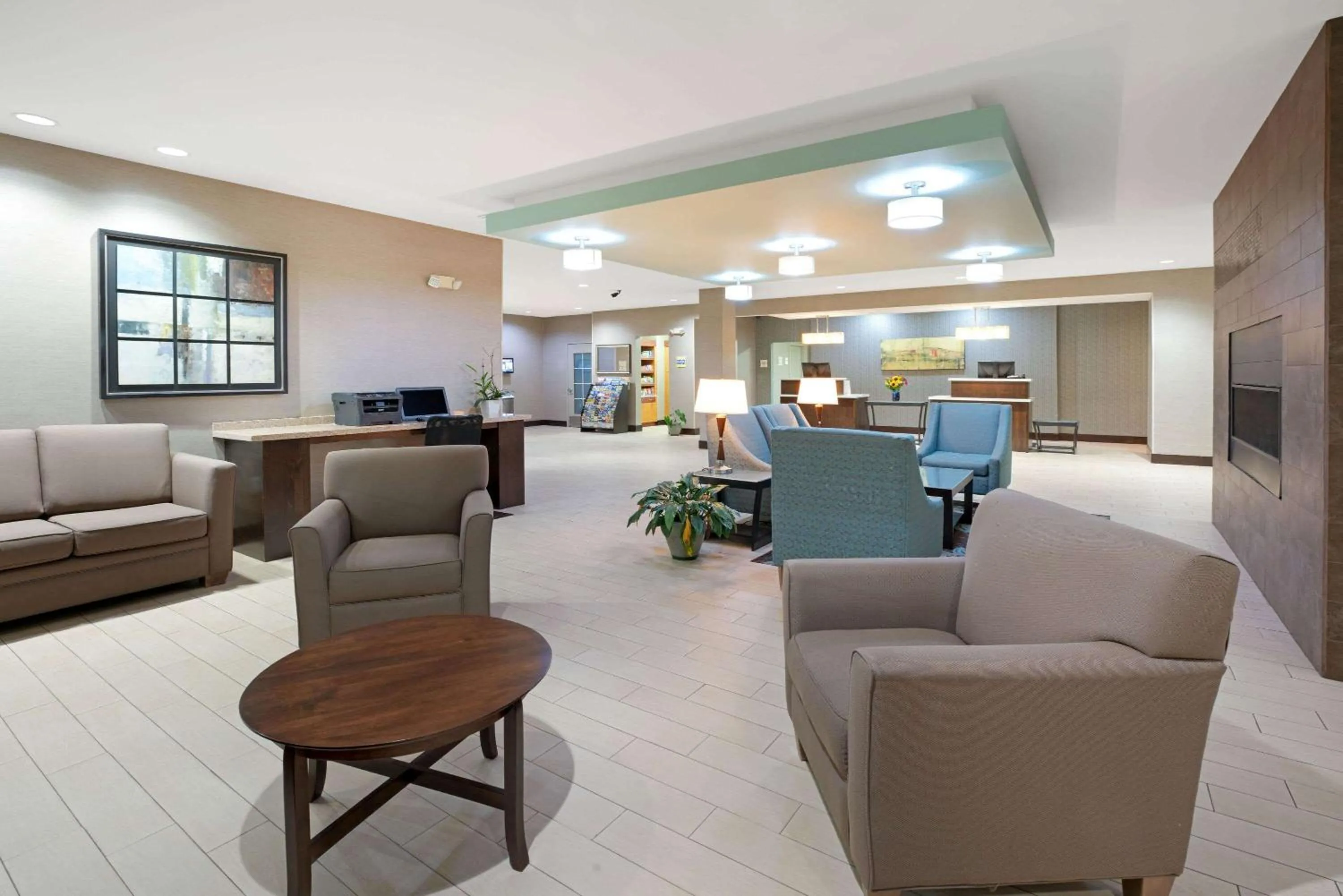 Lobby or reception in La Quinta by Wyndham Bellingham