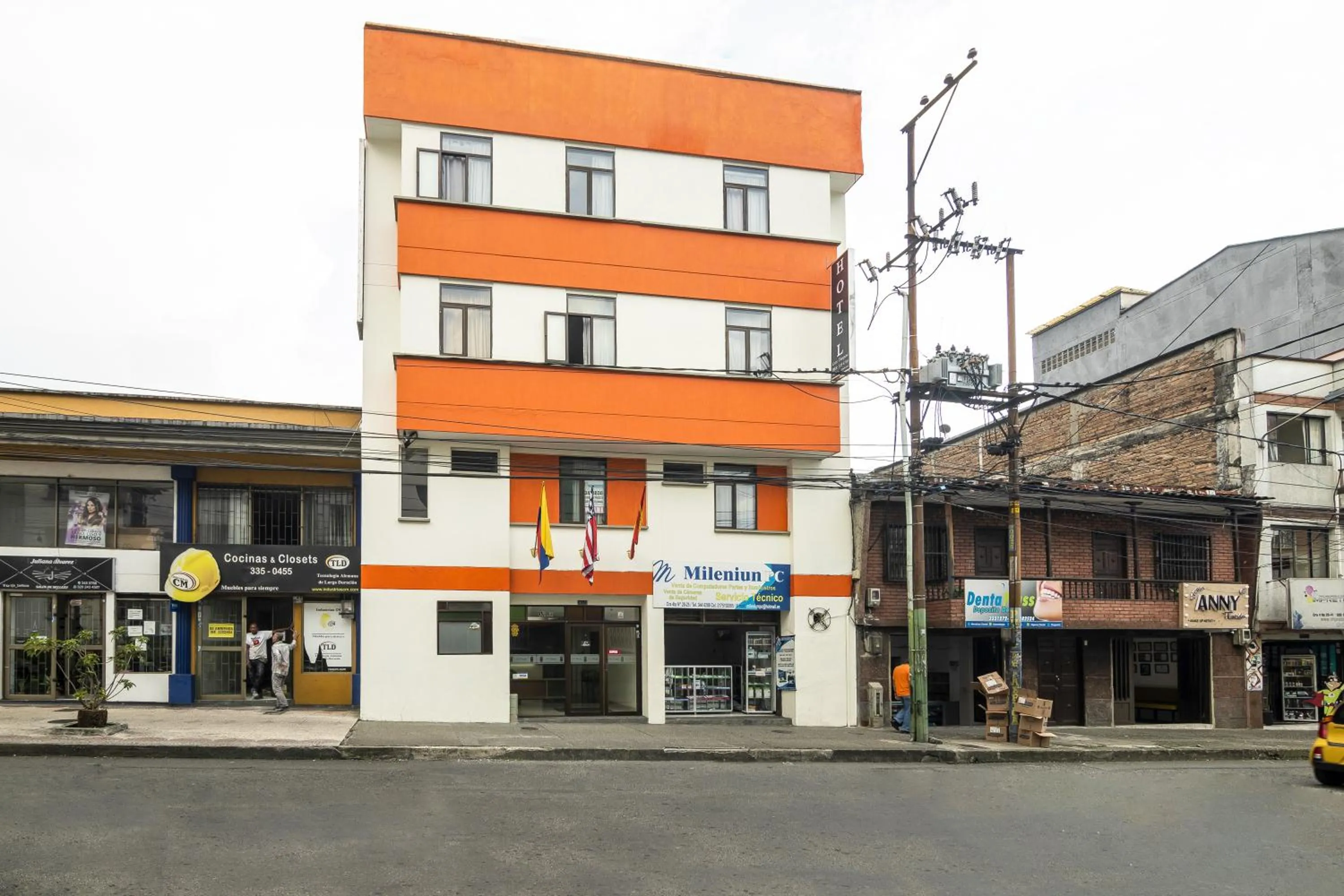 Facade/entrance in Hotel Los Tunjos