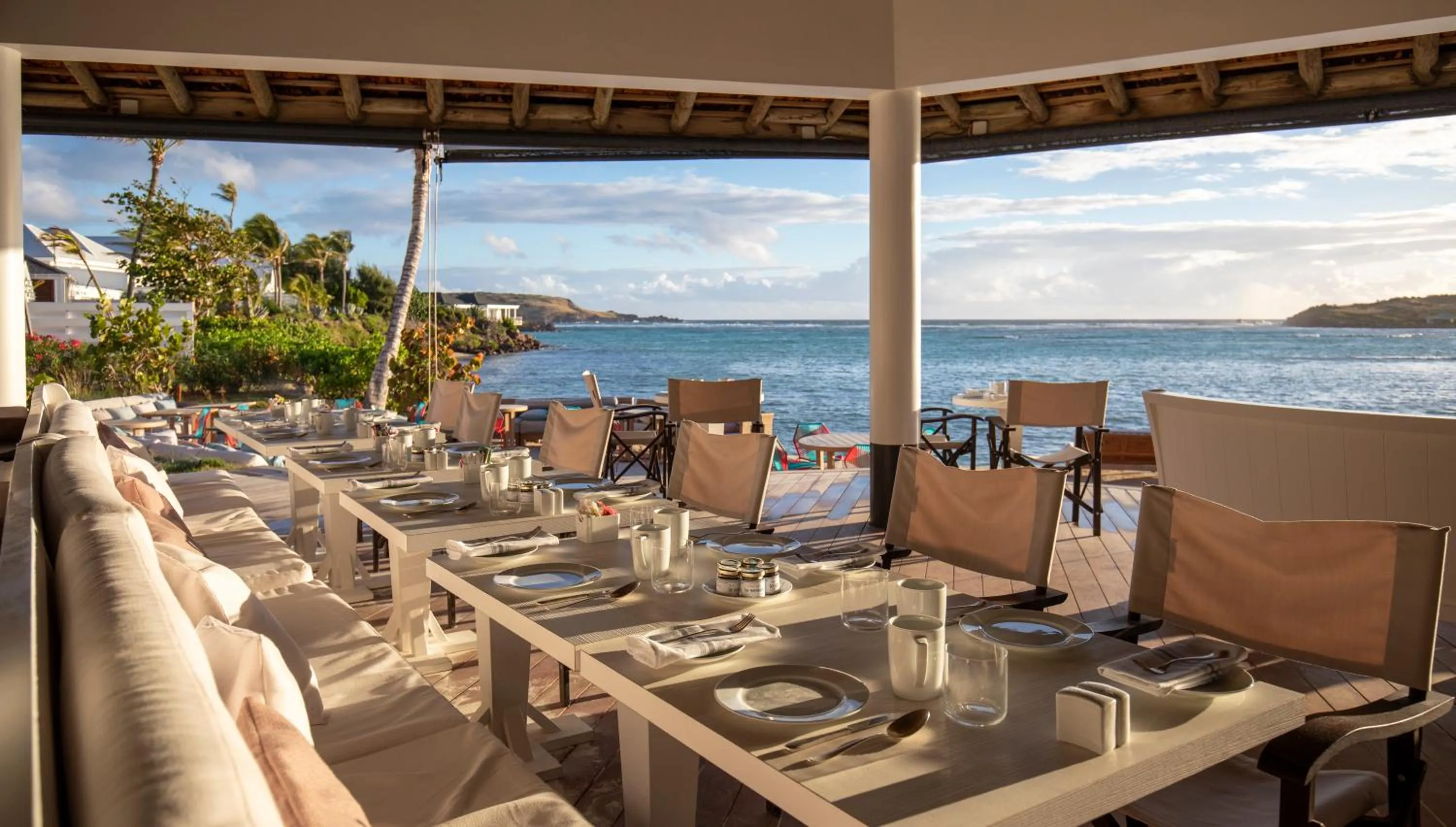 Restaurant/places to eat in Le Sereno