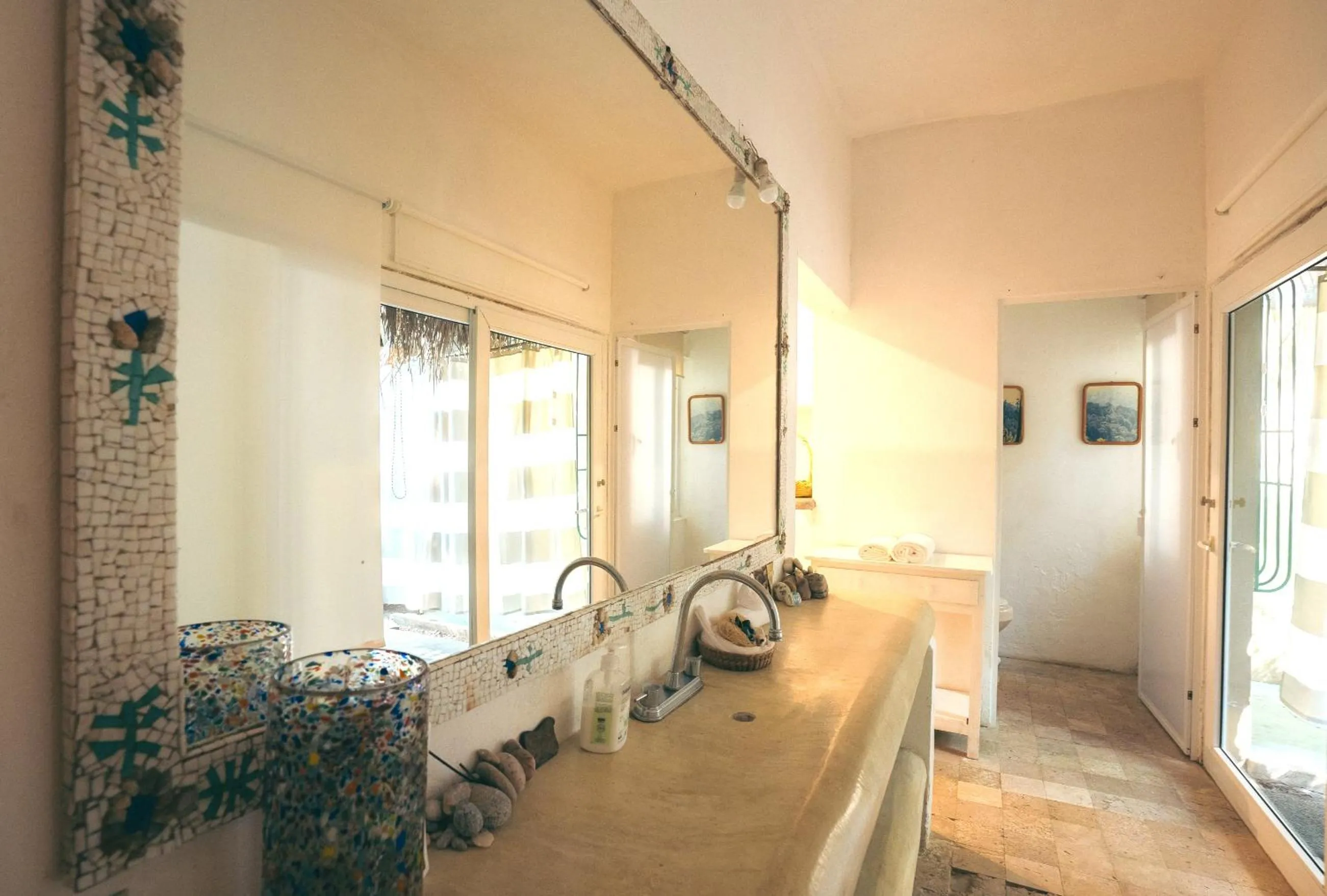 Junto al Rio Bungalows & Suites