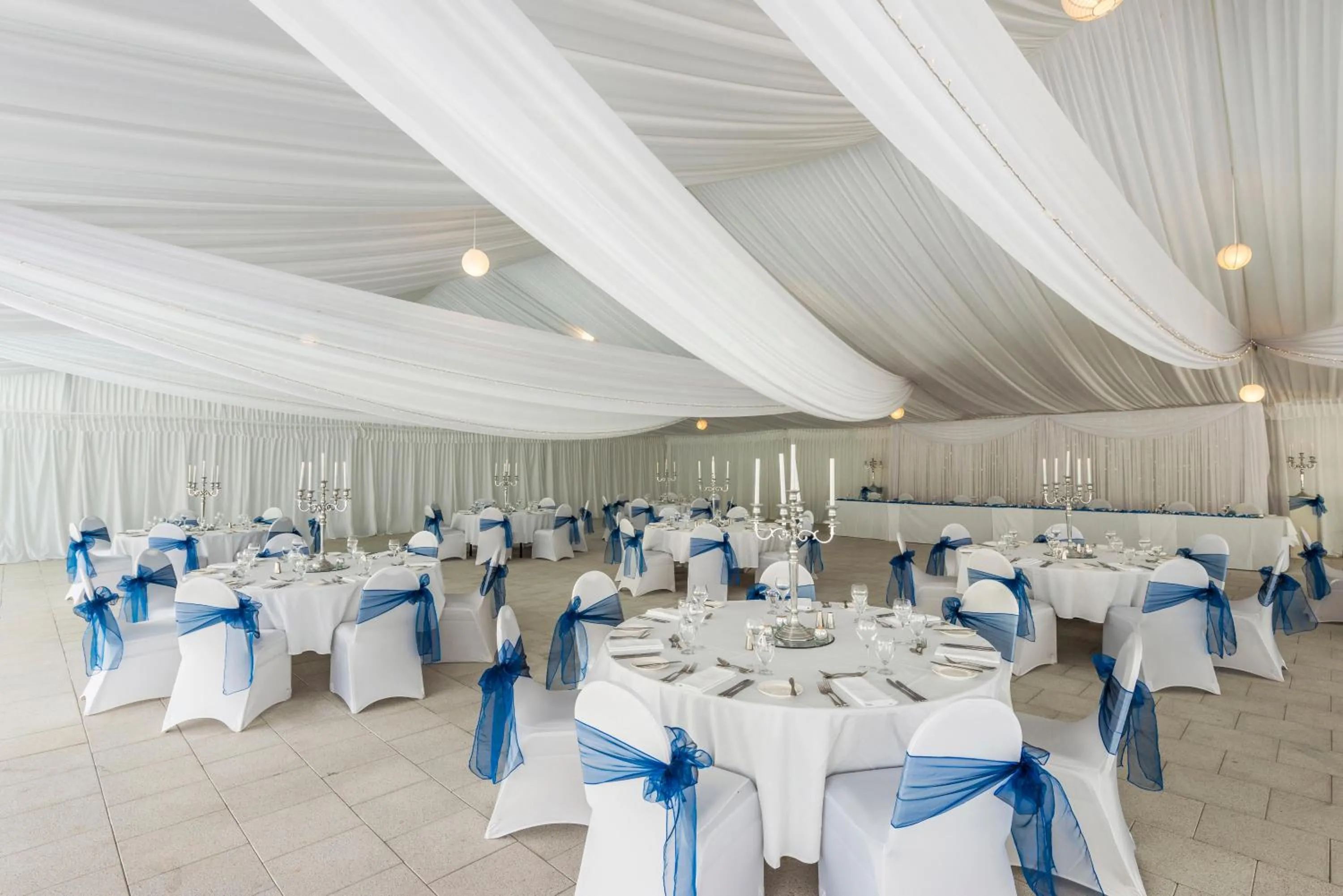 Banquet/Function facilities in Oaks Cypress Lakes Resort