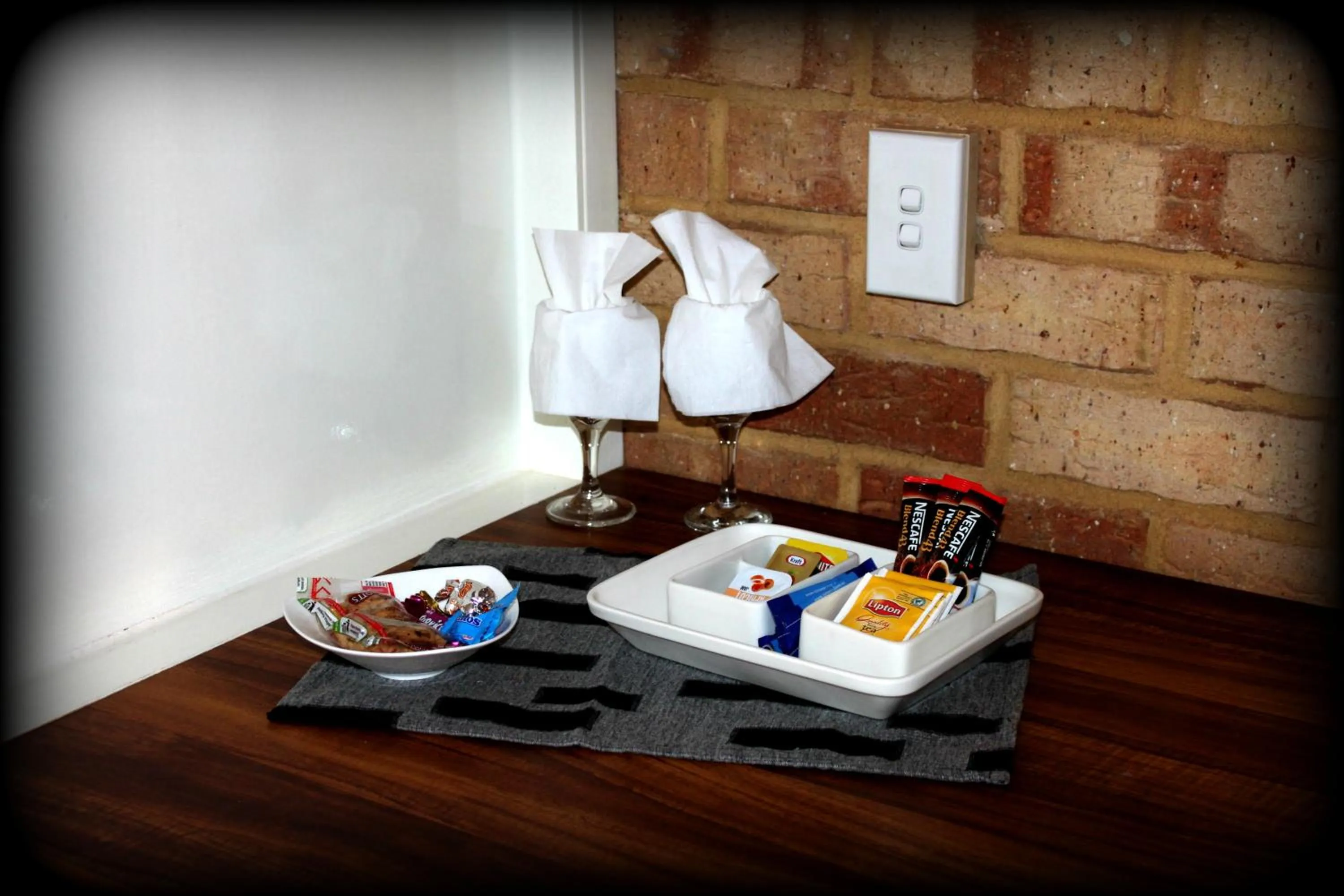 Food and drinks in York's Boutique Motel