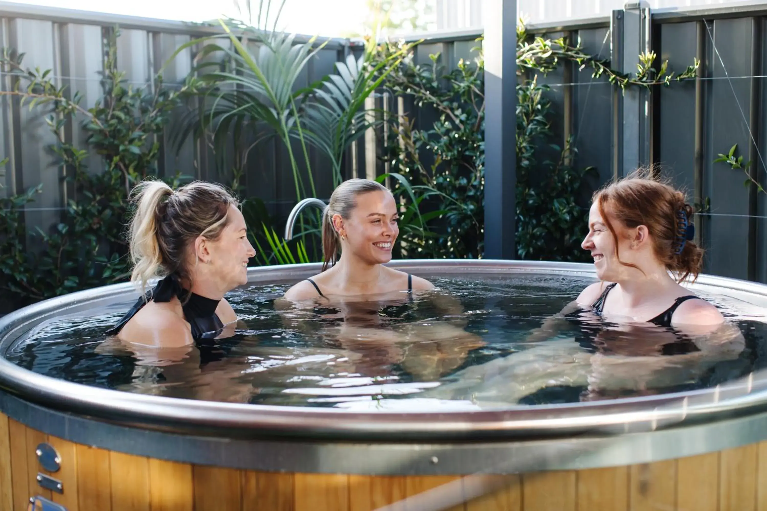 Three-Bedroom Chalet in Mansi on Raymond Three-Bedroom Chalet in Mansi on Raymond