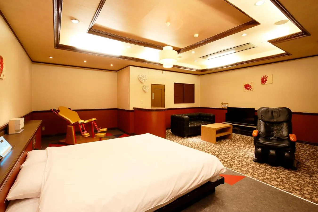 Bed in 隠家(ajito) HOTEL555 御殿場2