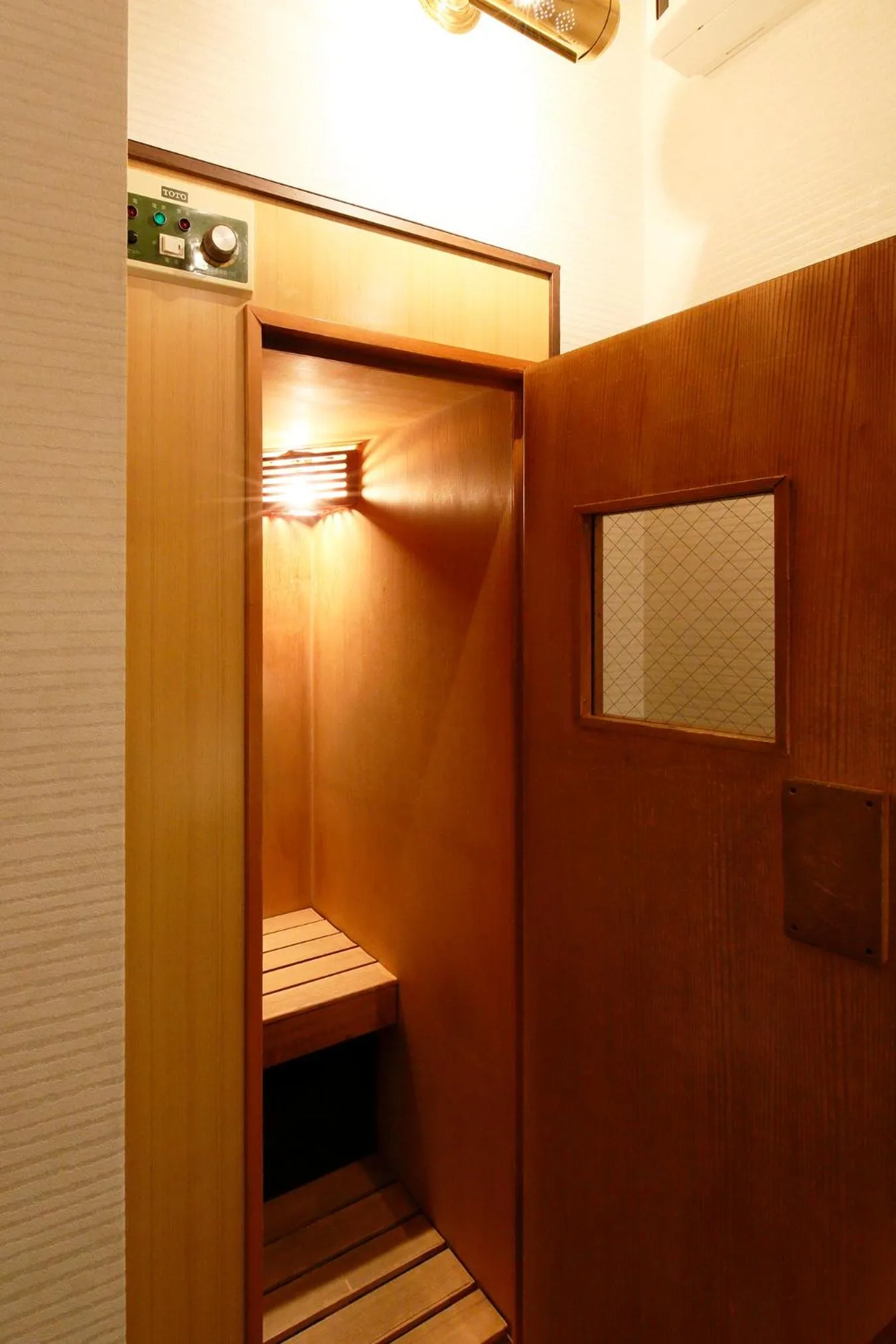 Sauna in 隠家(ajito) HOTEL555 御殿場2