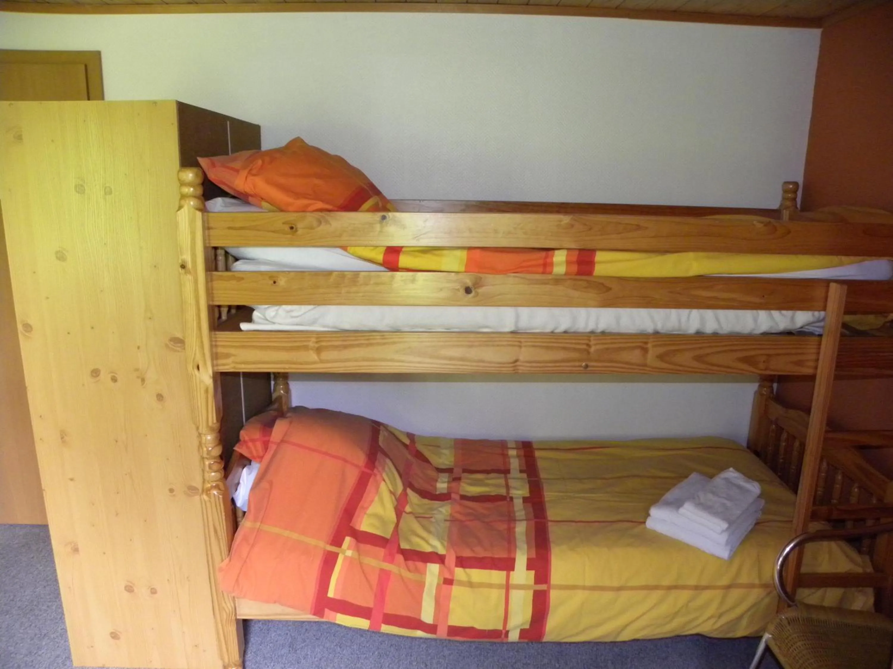 Bed in Hotel Restaurant Walliser Sonne