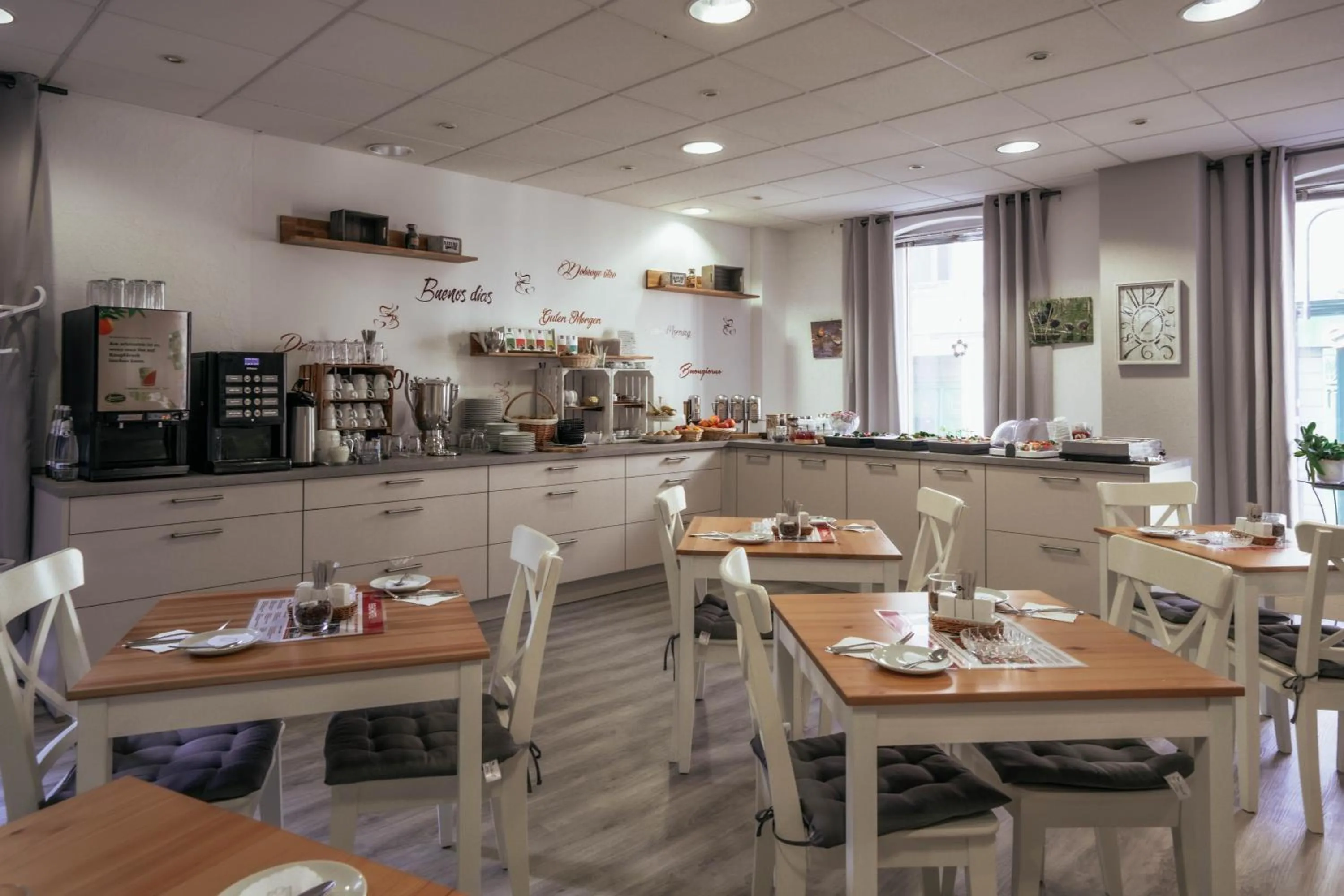 Breakfast in REGIOHOTEL Wolmirstedter Hof - #AutobahnA2&A14 #Frühstücksbuffet #TopPreisLeistung #DigitalerCheckin