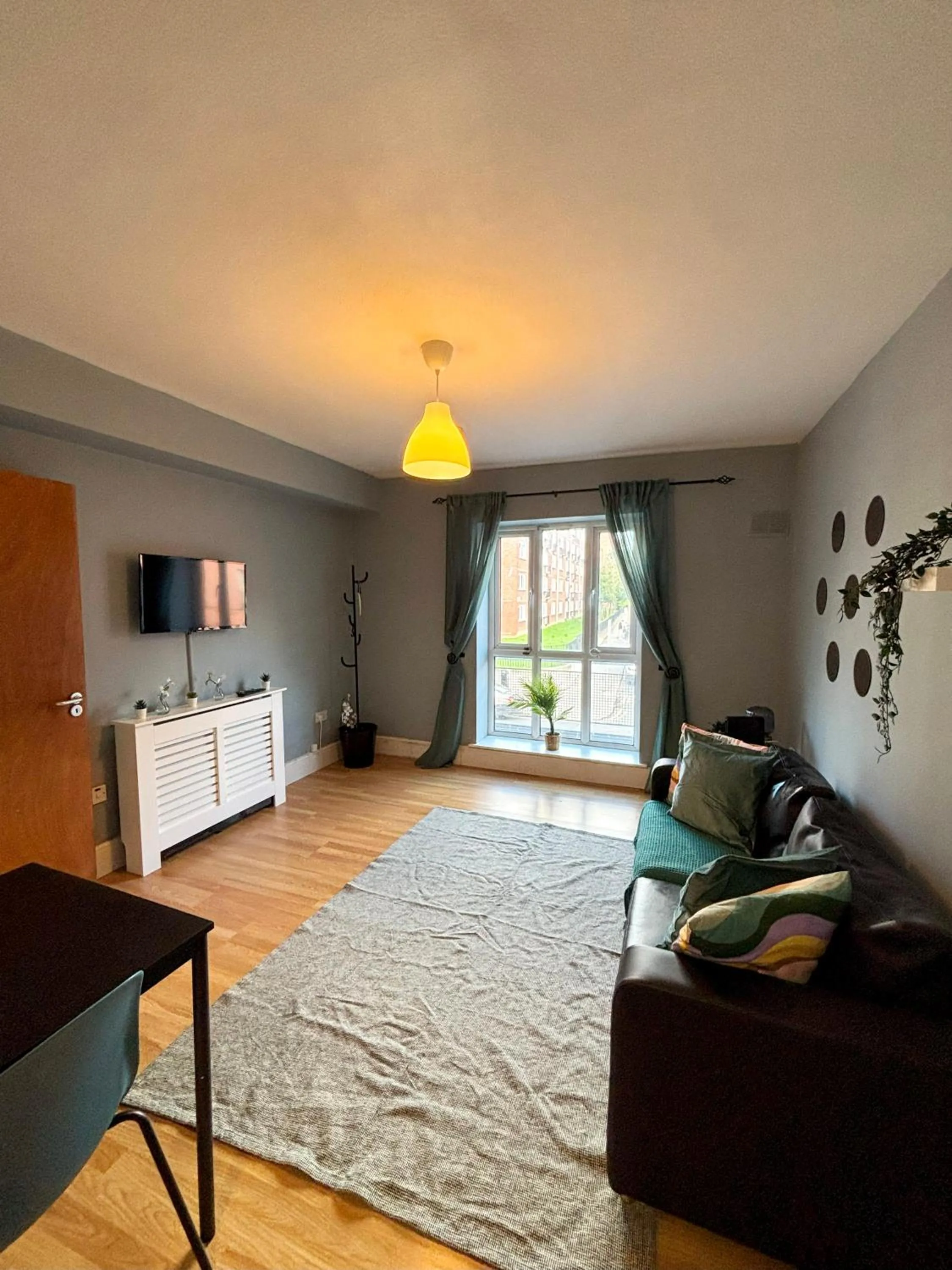 Living room in Leevin Studios