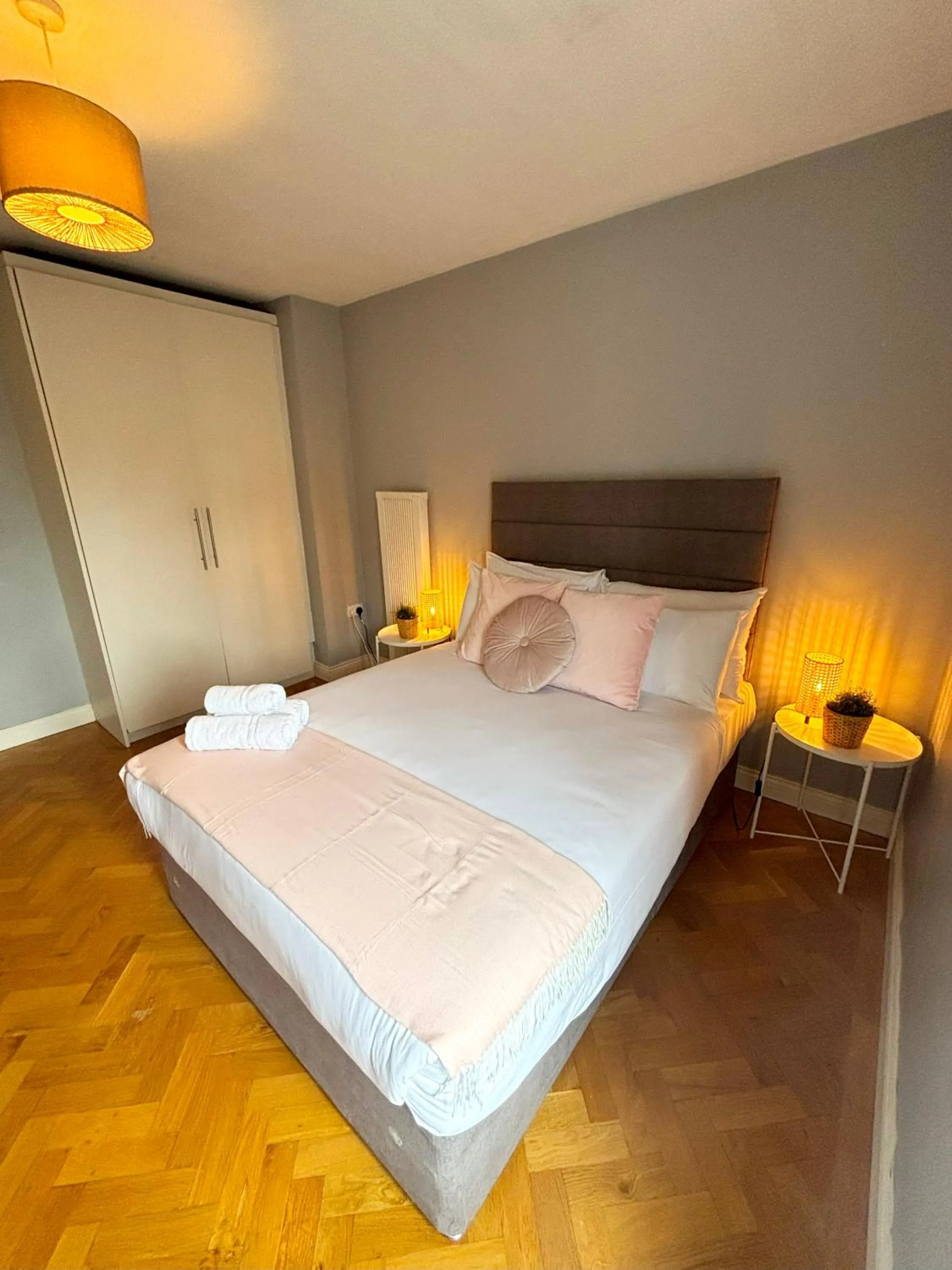 Bed in Leevin Studios