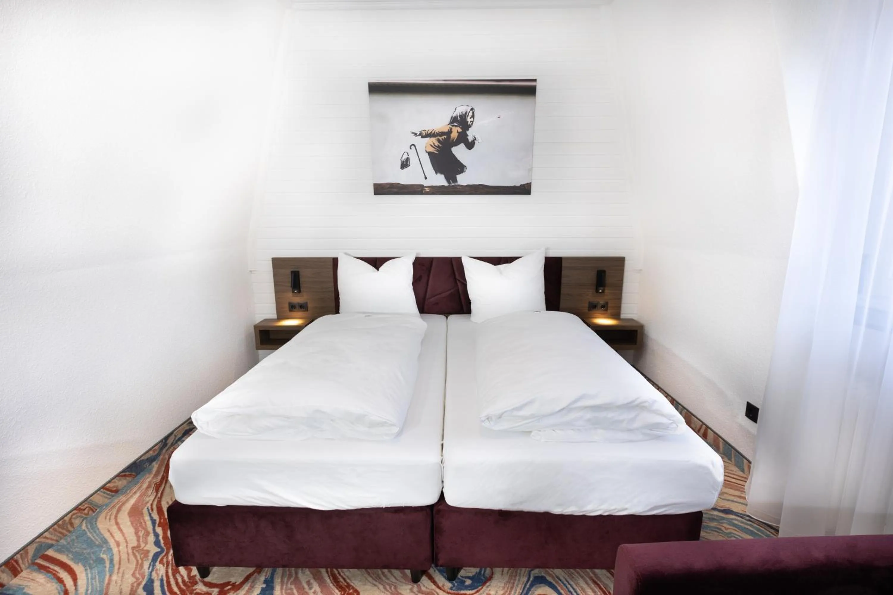 Photo of the whole room, Bed in Firzlaff's Hotel