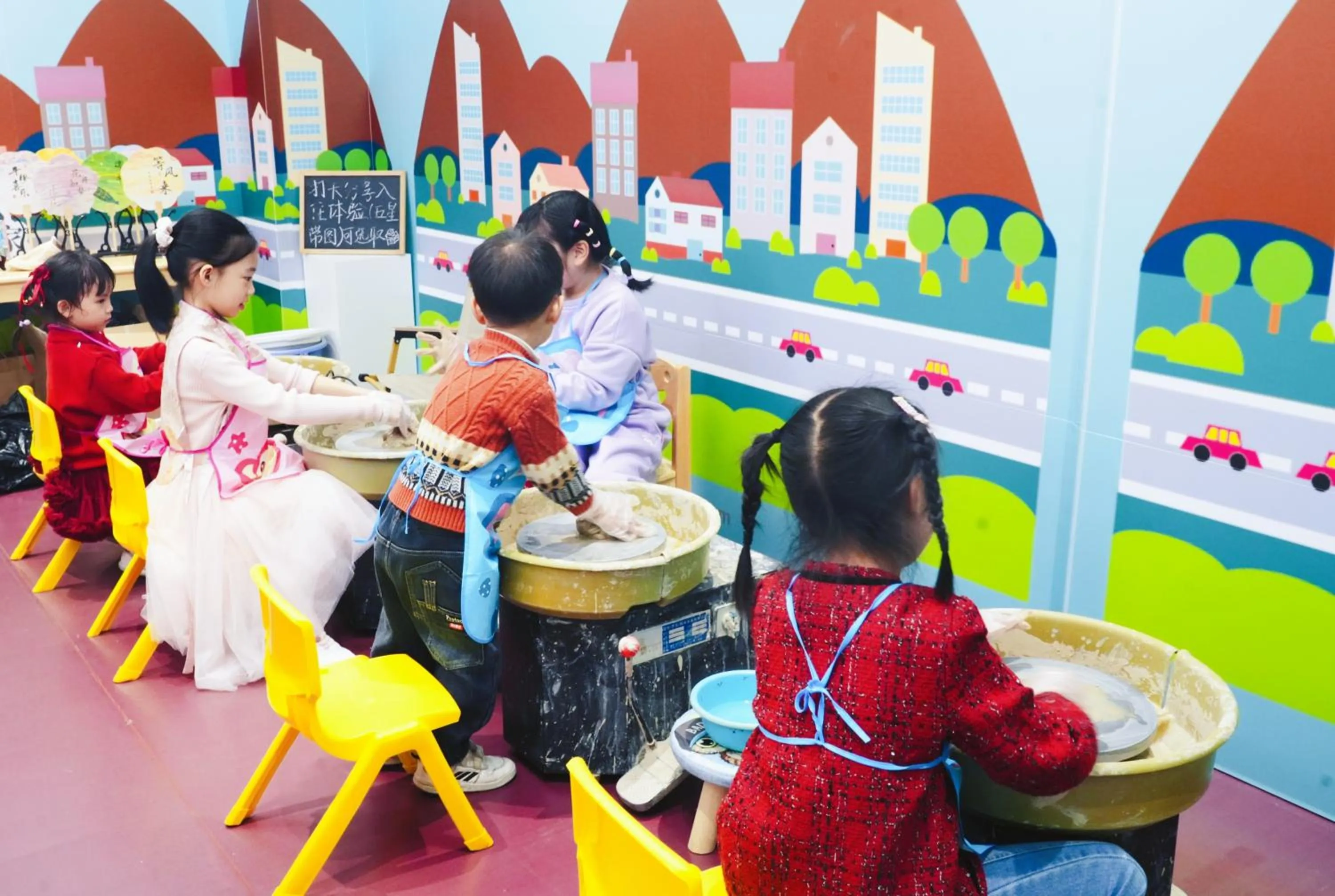 Children play ground in Hilton Foshan