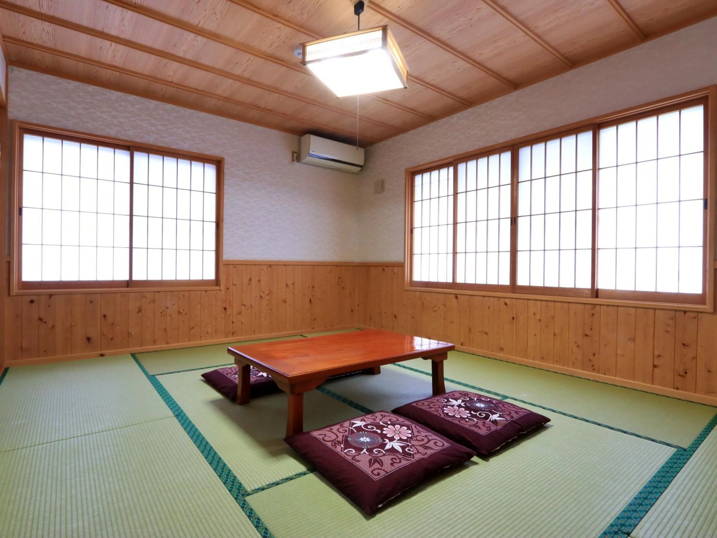 Hanasaku Onsen Yoshiyaso