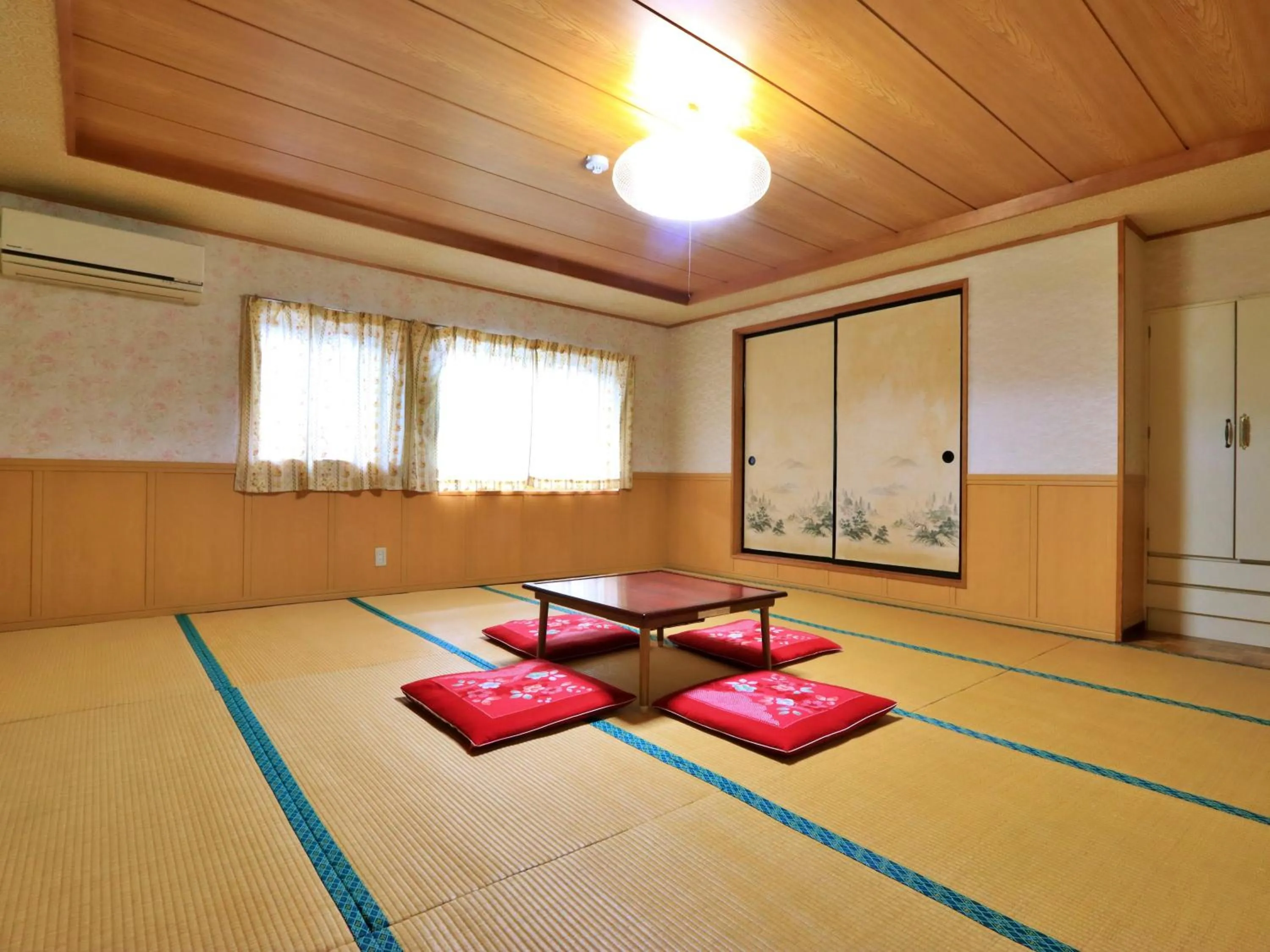 Hanasaku Onsen Yoshiyaso