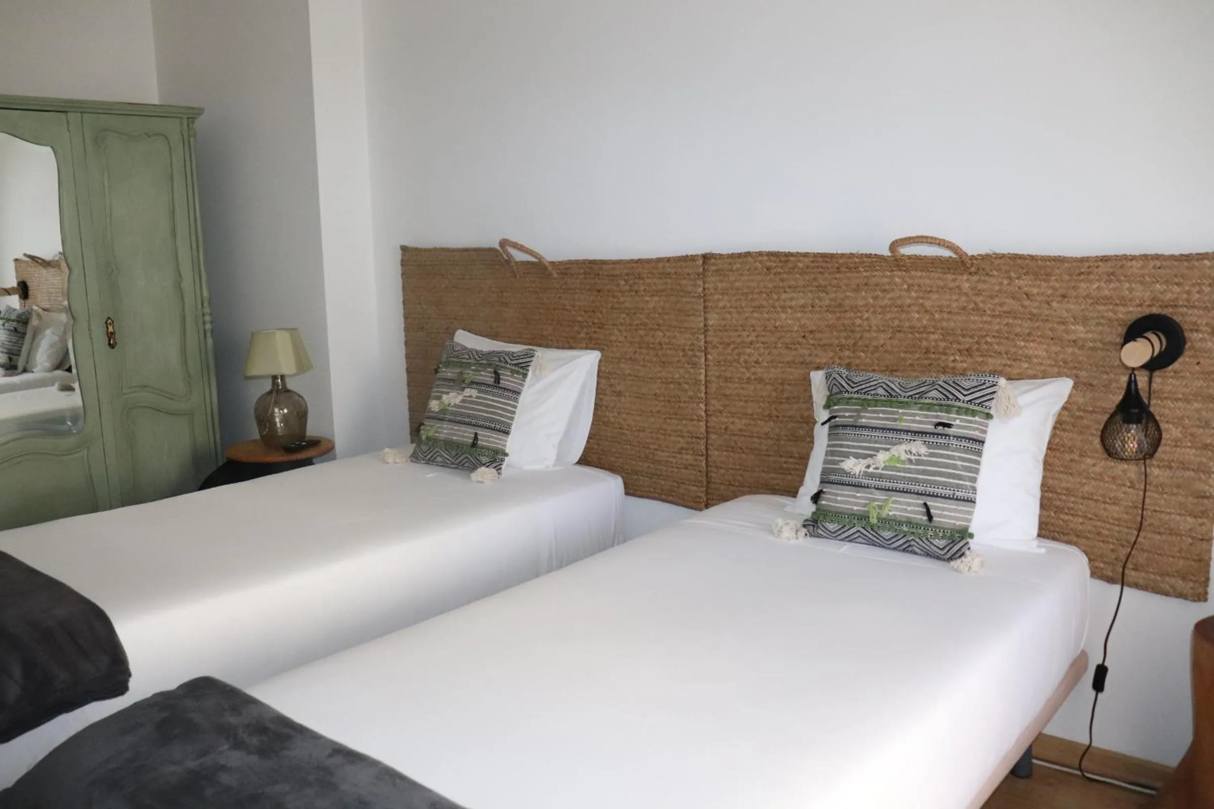 Bed in Villa Center - Alojamento Local
