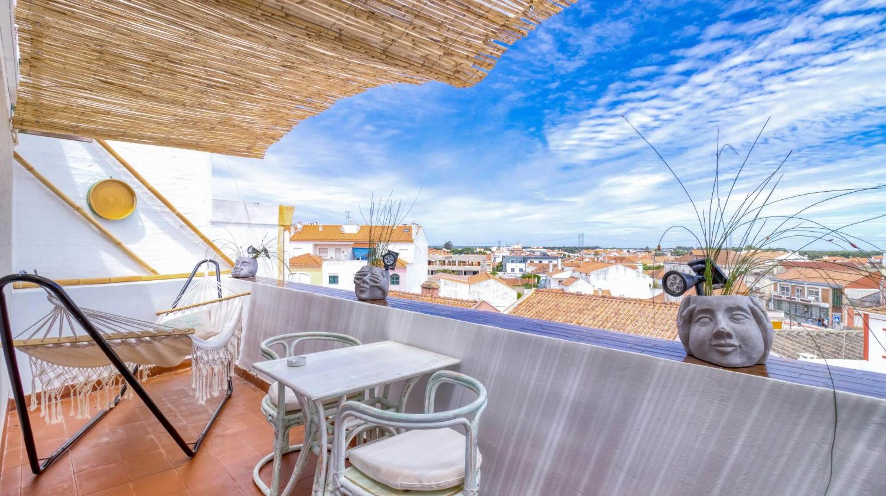 View (from property/room) in Villa Center - Alojamento Local