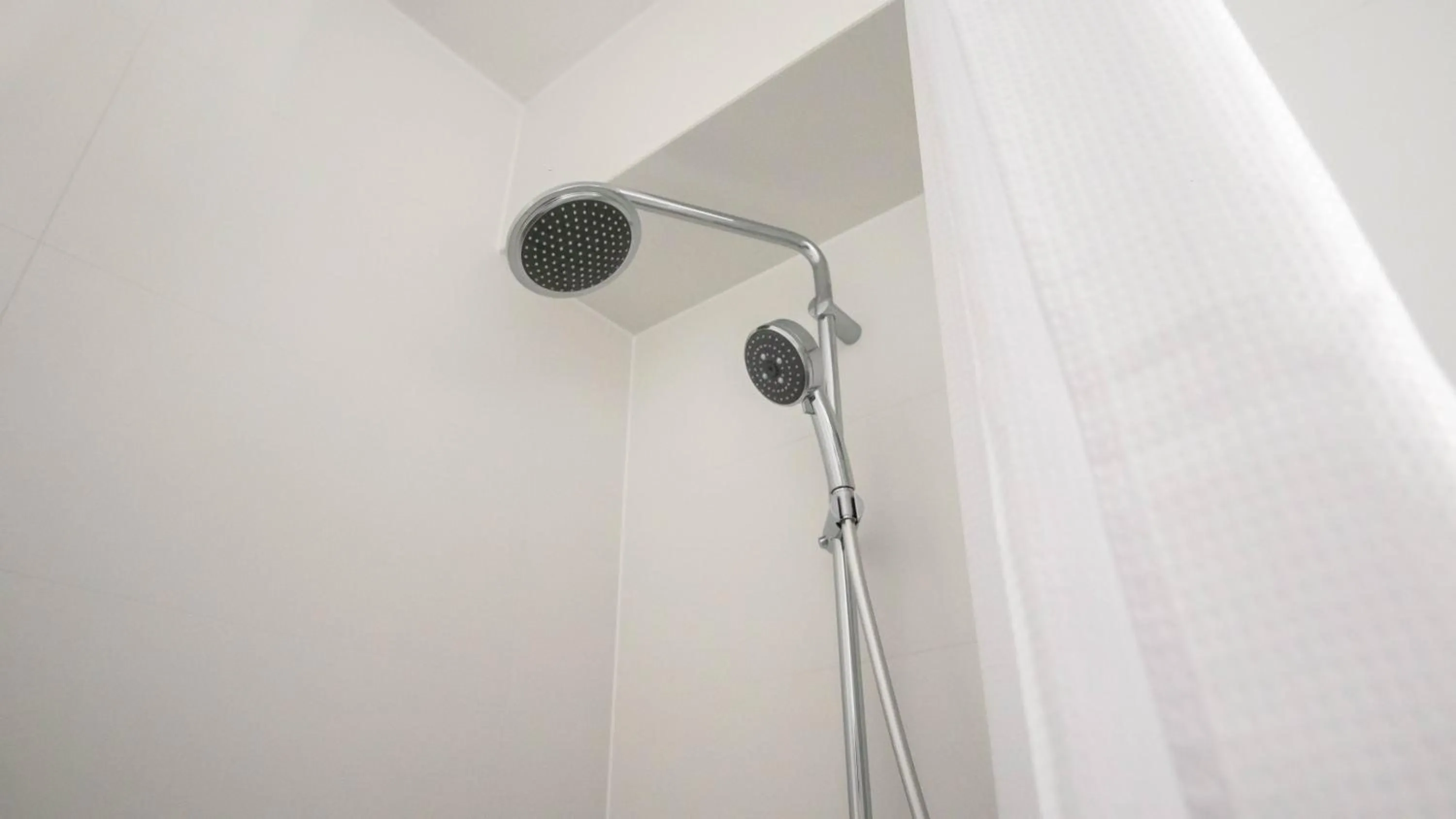 Bathroom in Nowe Millenium